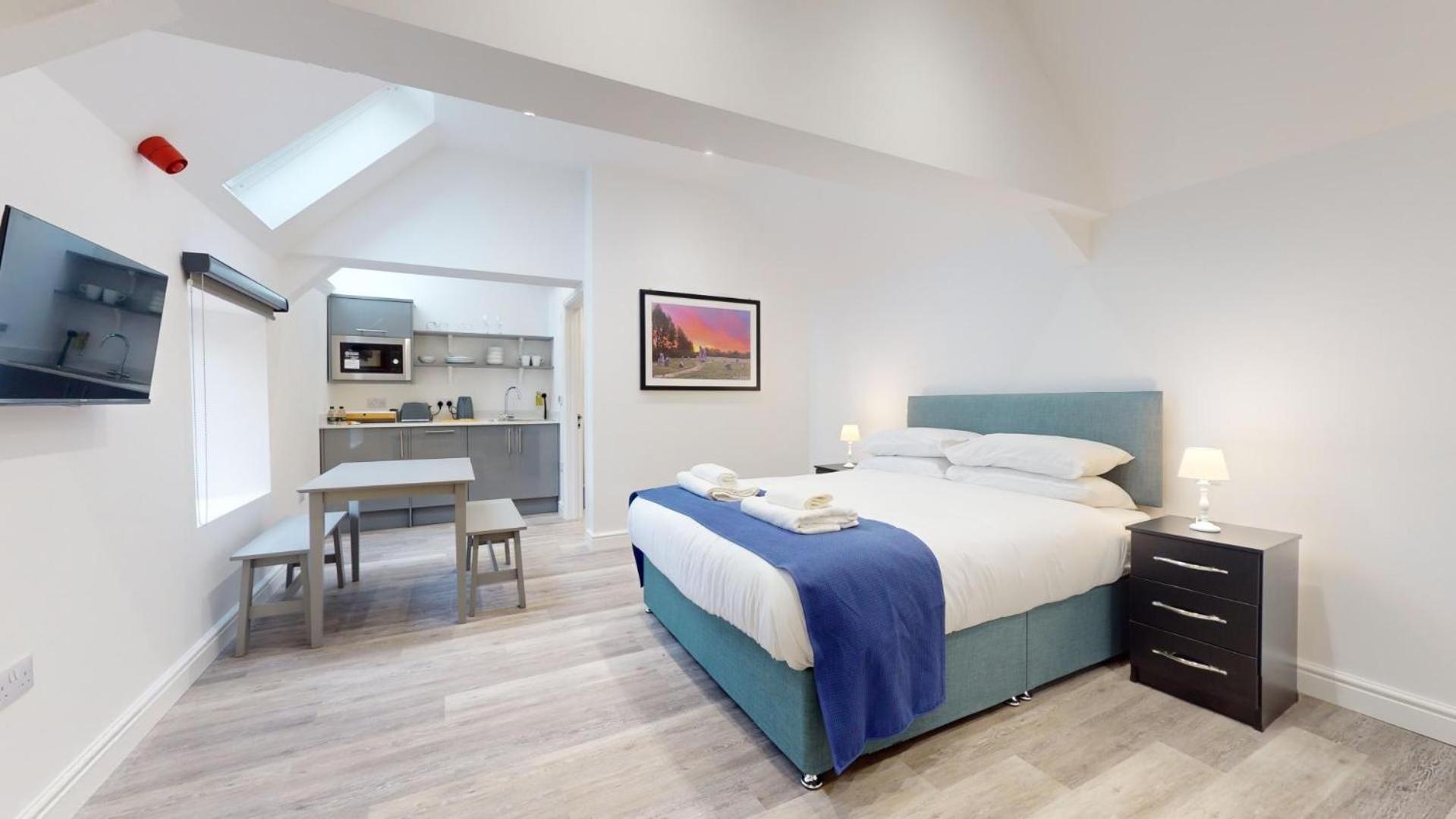 Bicester Court