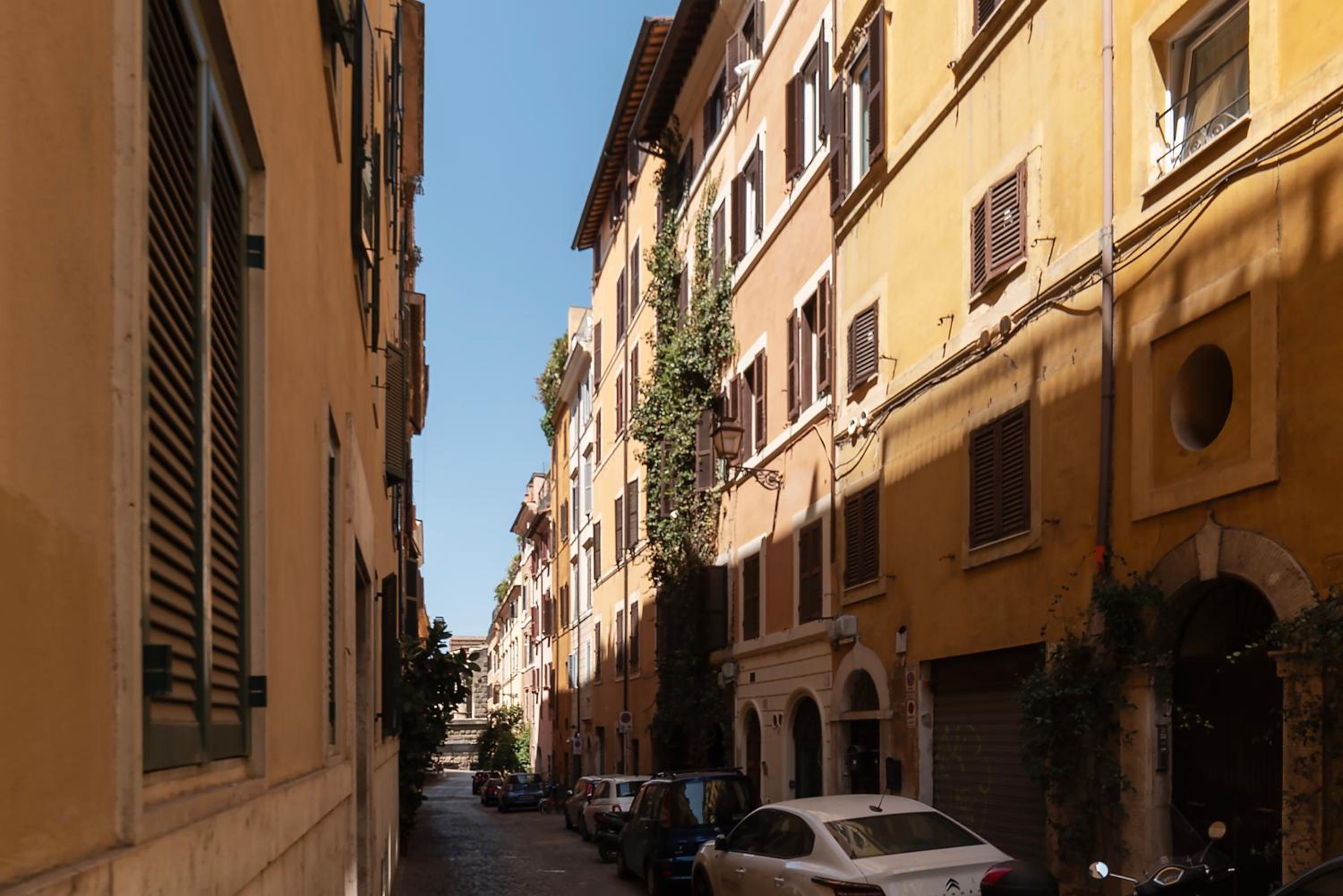 GuestHost - Fori Imperiali Pretty Apartment