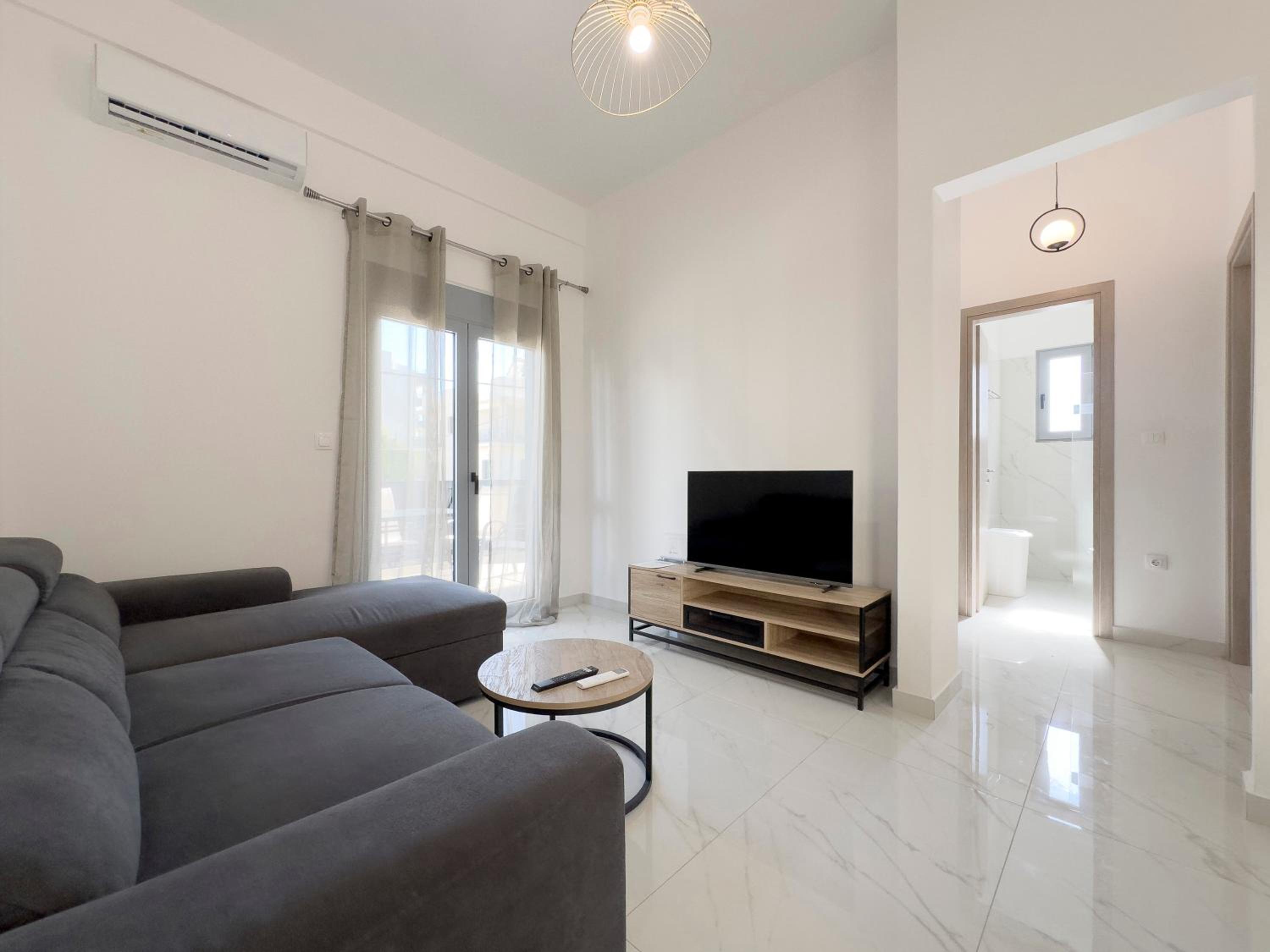 Monterey A1 modern 54 sqm apt in Paleo Faliro
