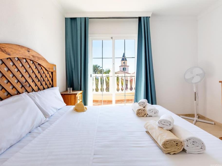 Villa Verano Sea View and Pool view 5