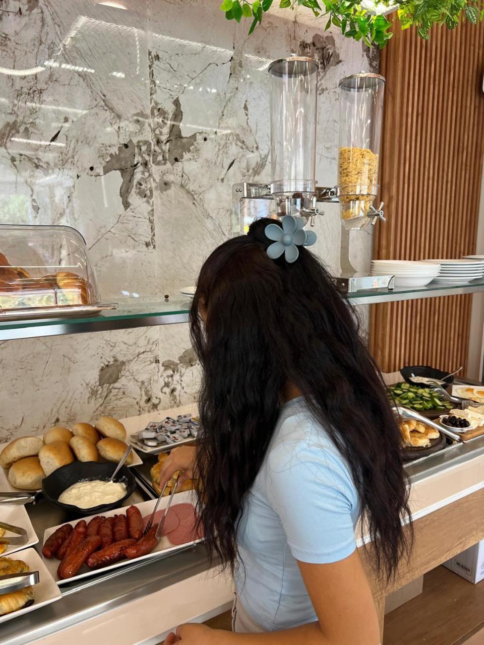 Star Hotel & Restaurant