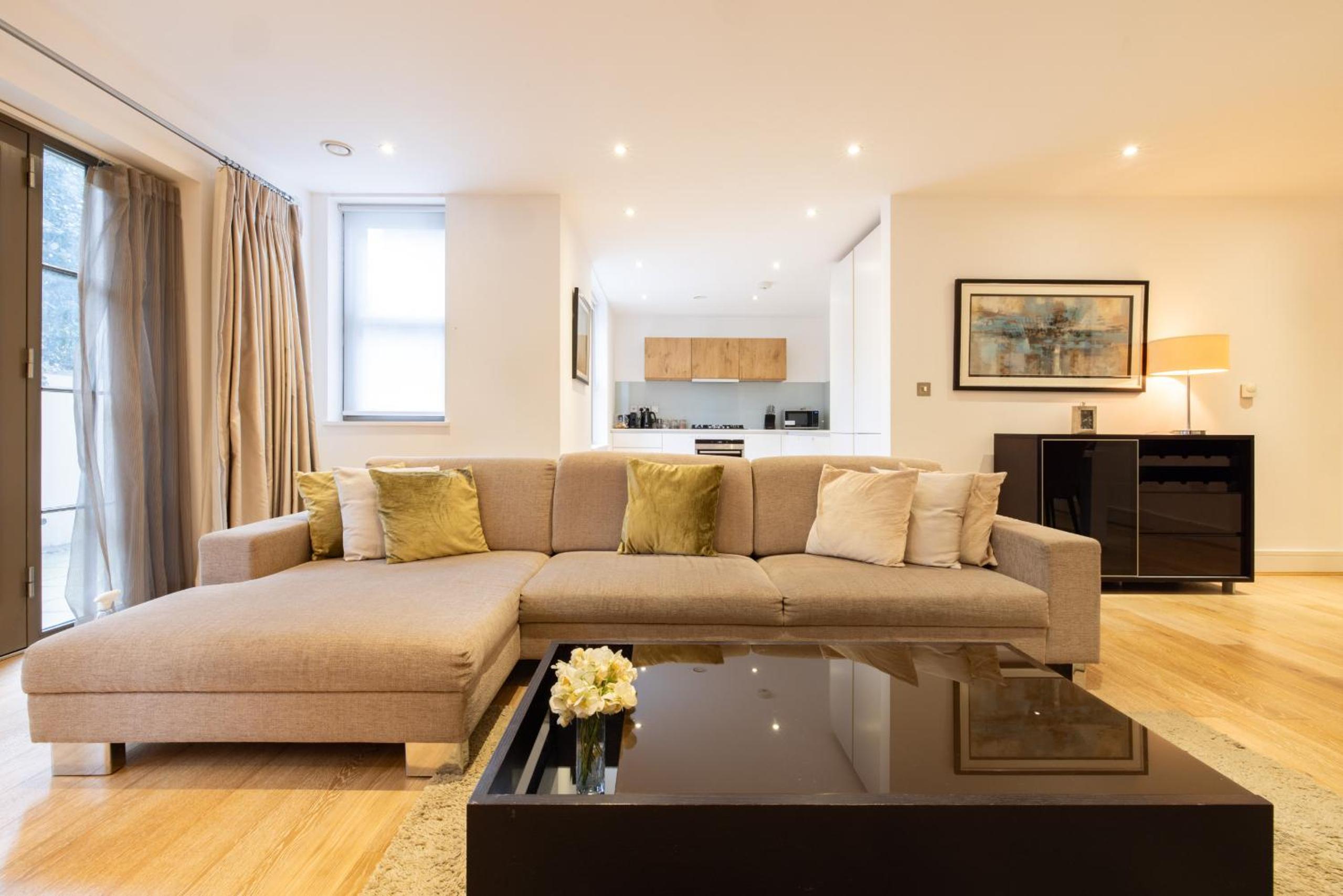 Modern, Spacious Home with Patio