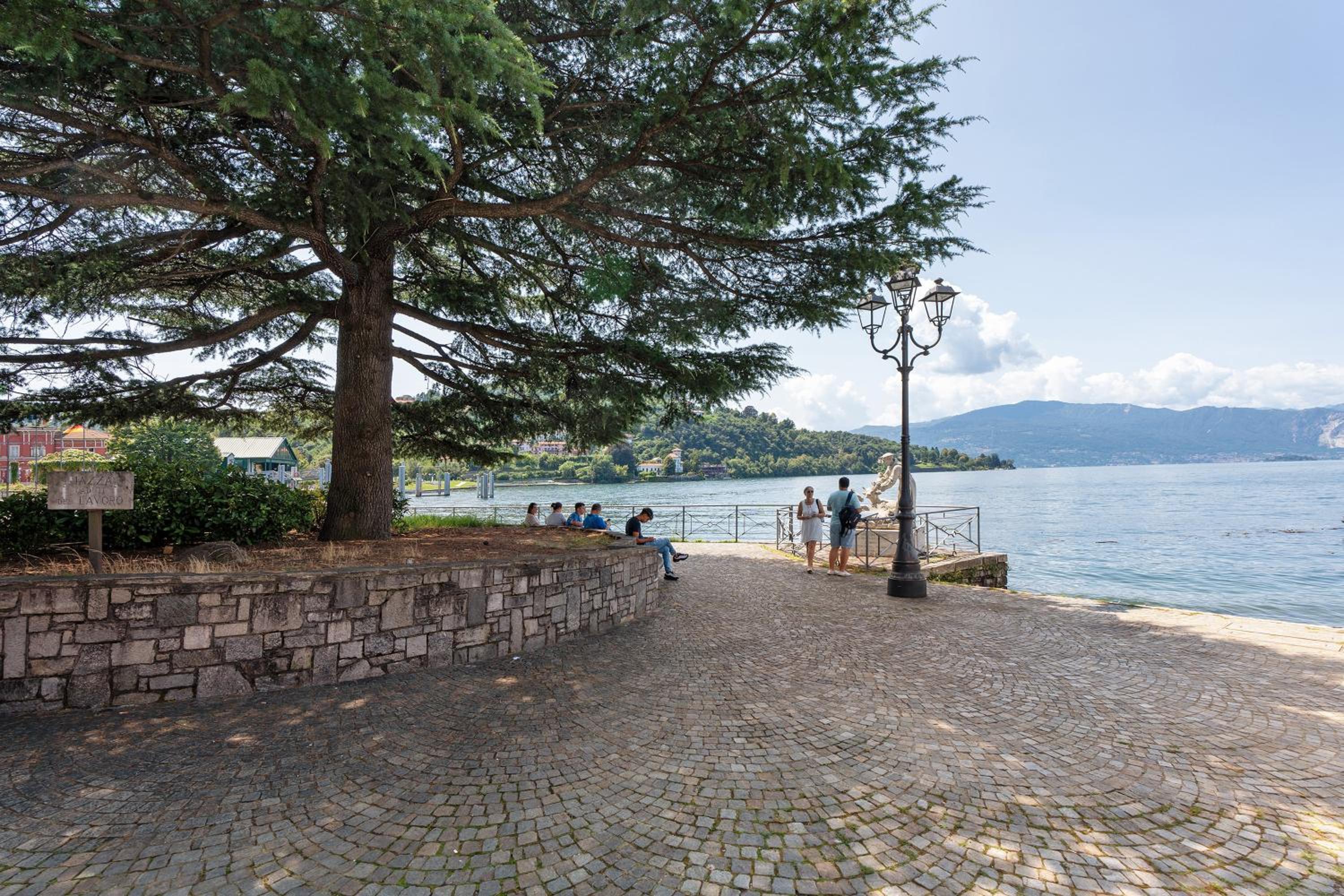 Casa Làrisa Lago Maggiore