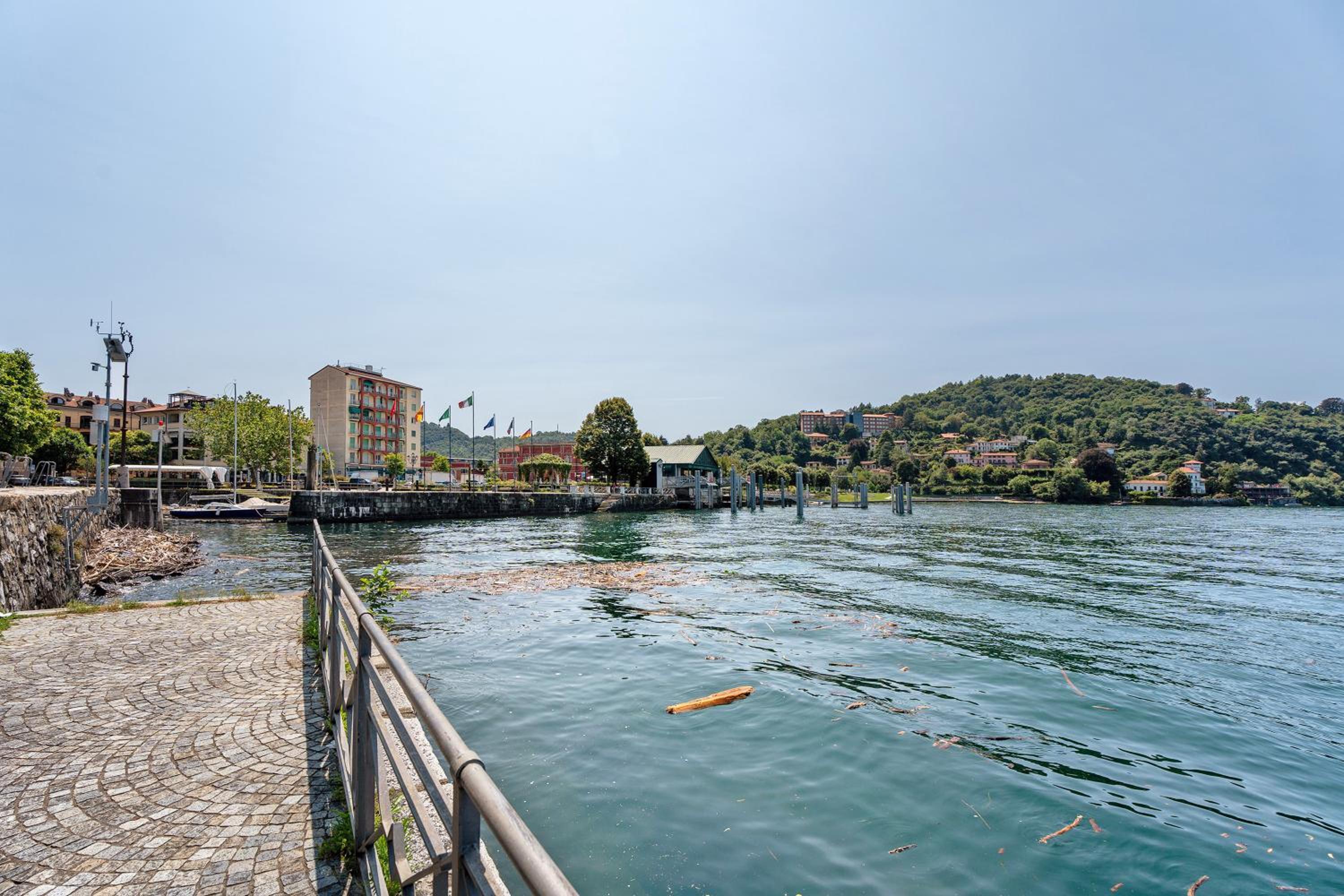 Casa Làrisa Lago Maggiore