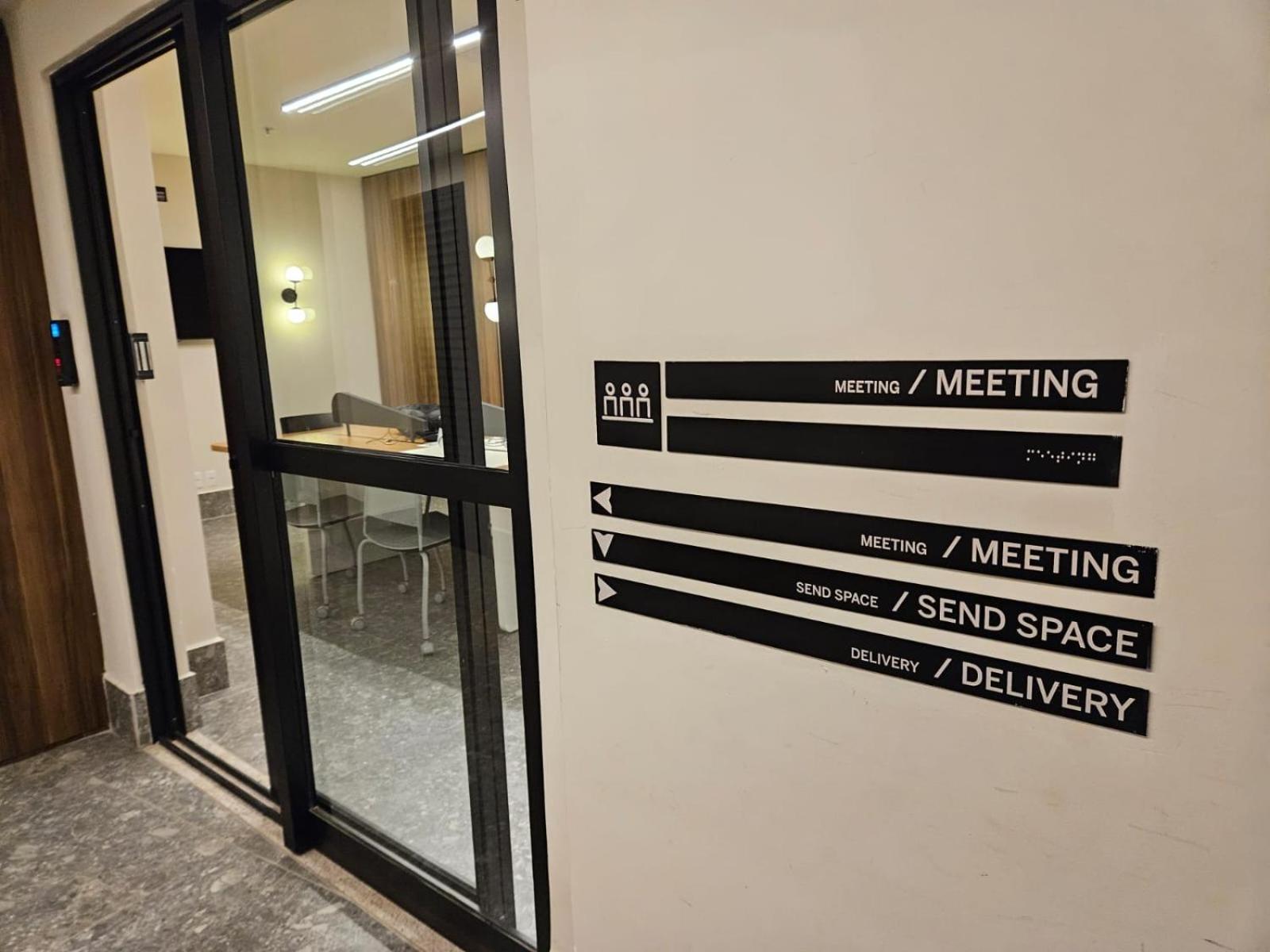 meeting & event spaces