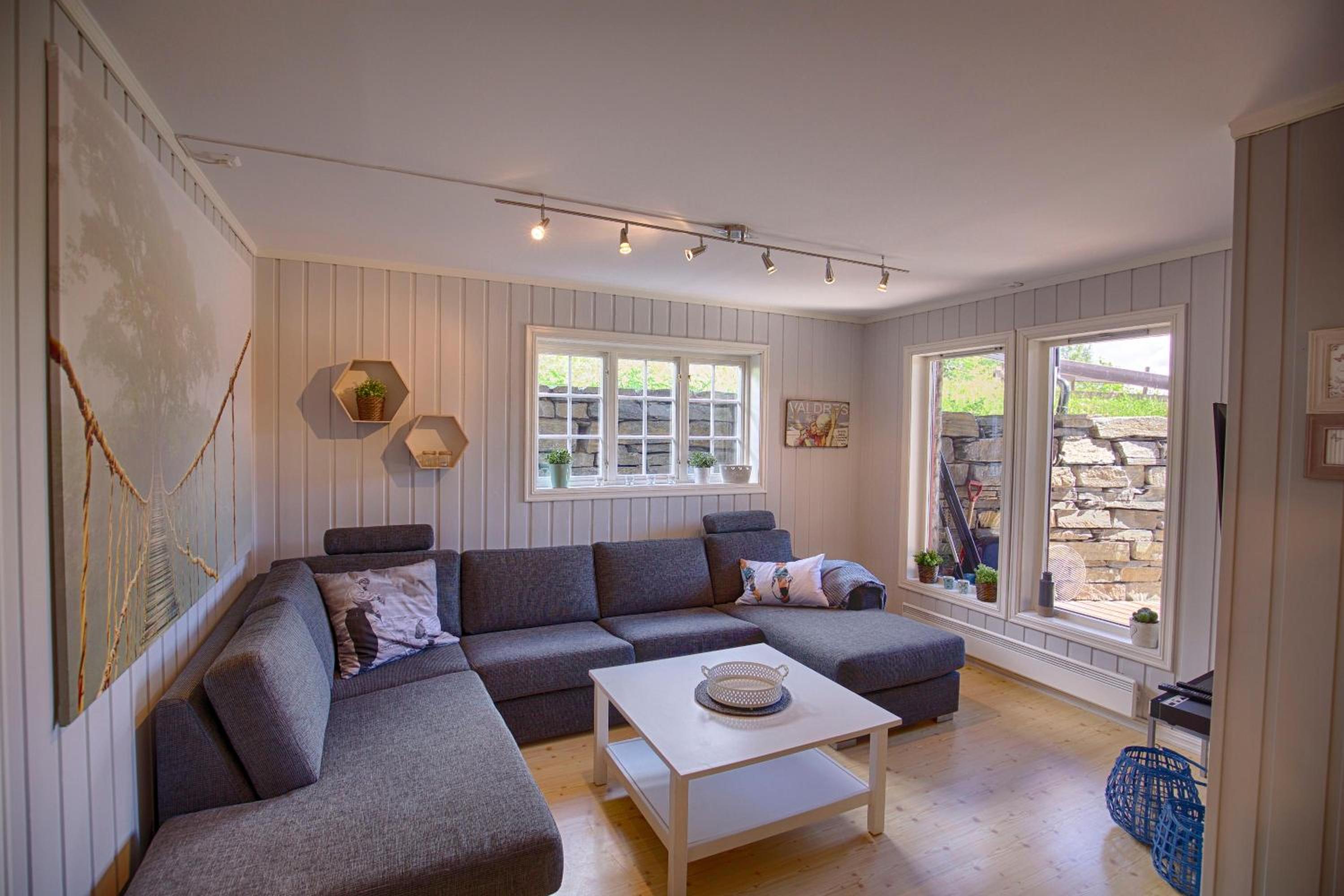 Ideal For Families And Groups Near Sentrum