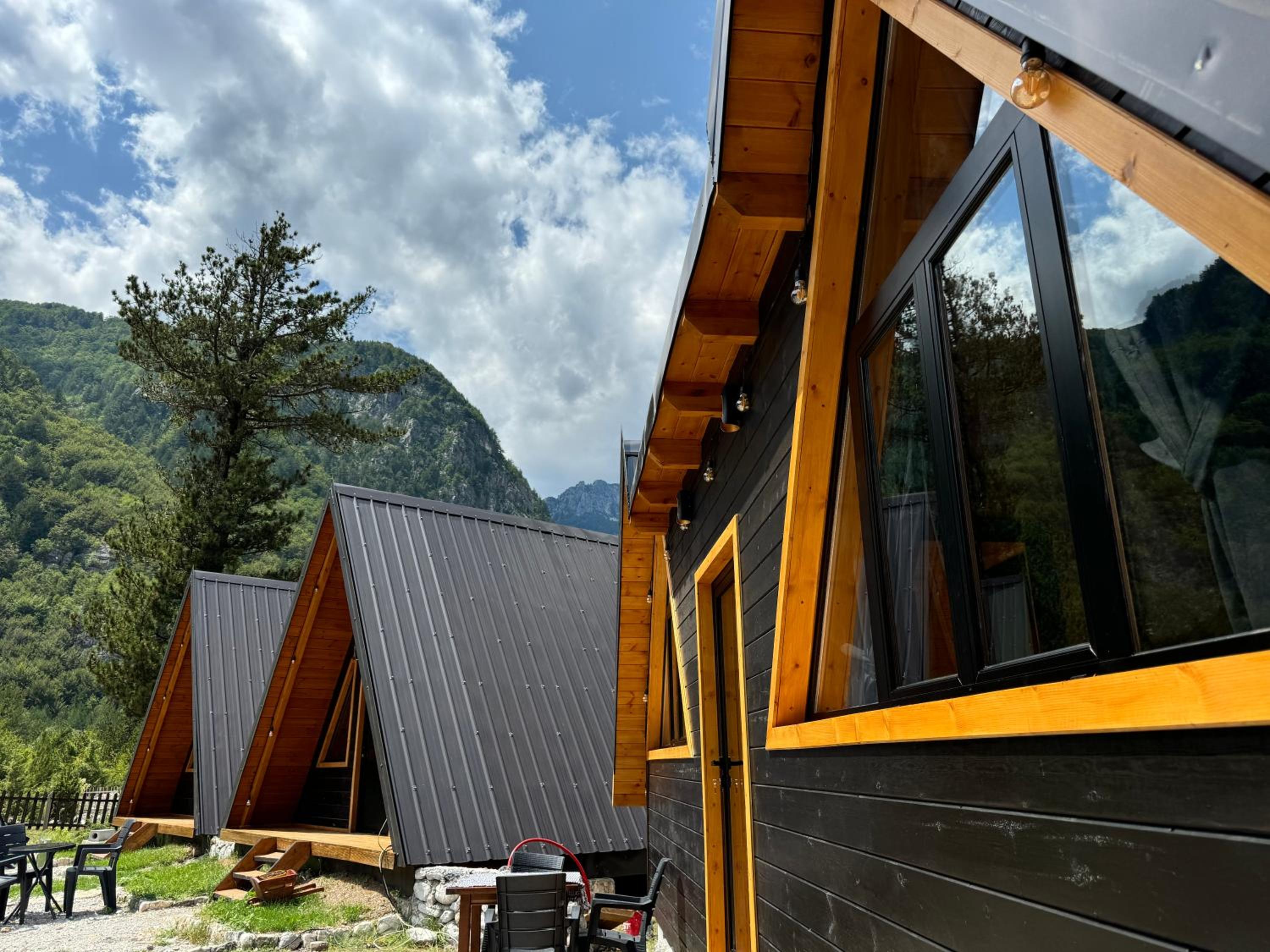 Thethi Villas