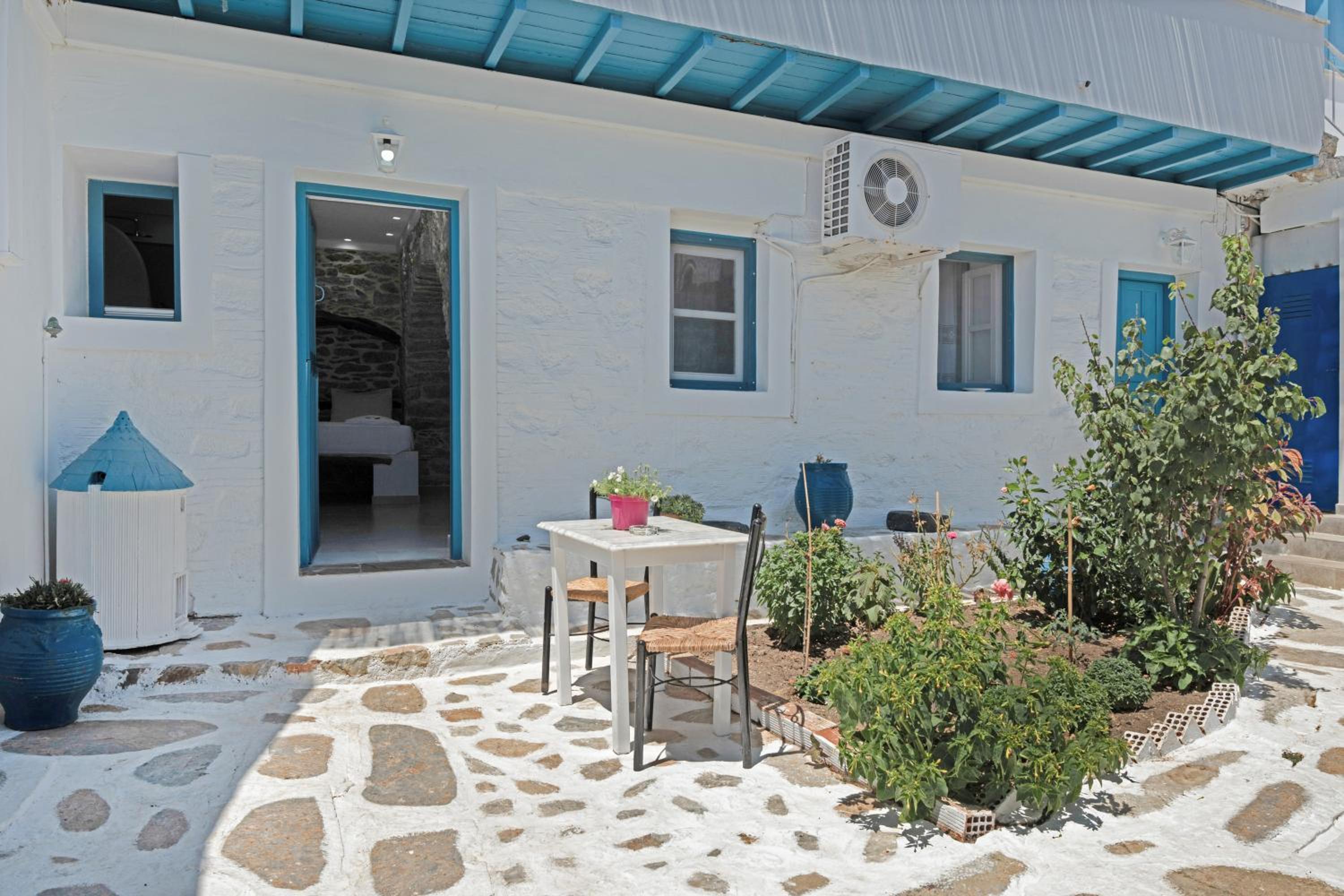 Politimis Studio N6 photo 5