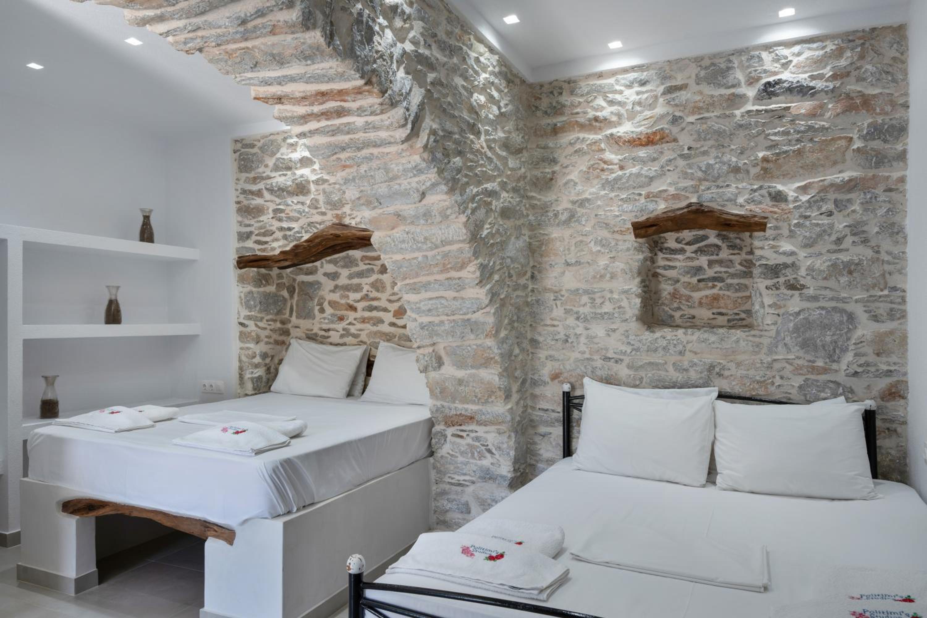 Politimis Studio N6 photo 3