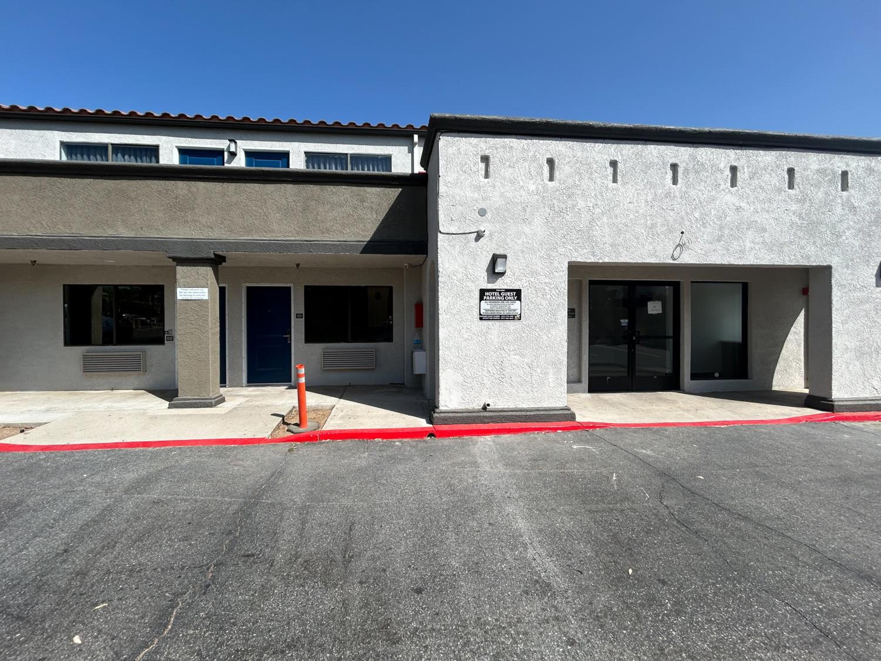 Motel 6 Lake Elsinore, CA - Property Image 9
