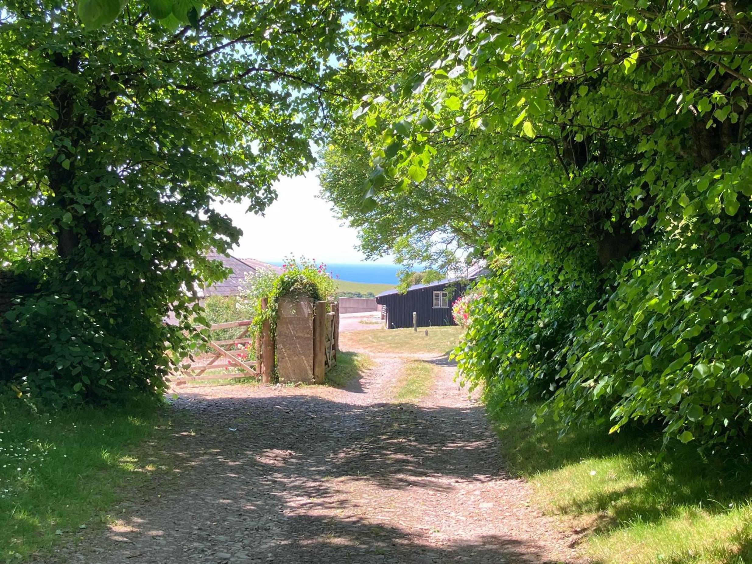 Hunters Lodge