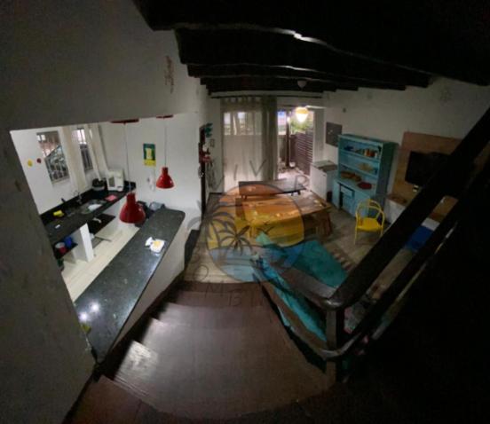 Linda Casa com 03 Dormitórios - 30 Metros até até a Praia