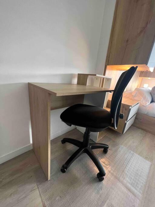DF Confortable loft Zona de trabajo Gym F04