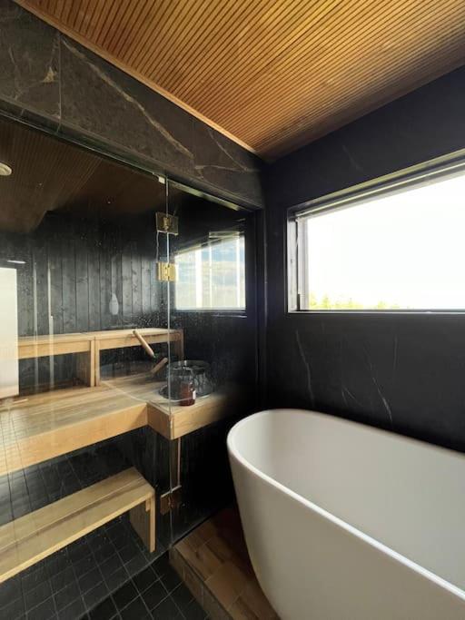 Villa Arctic Home