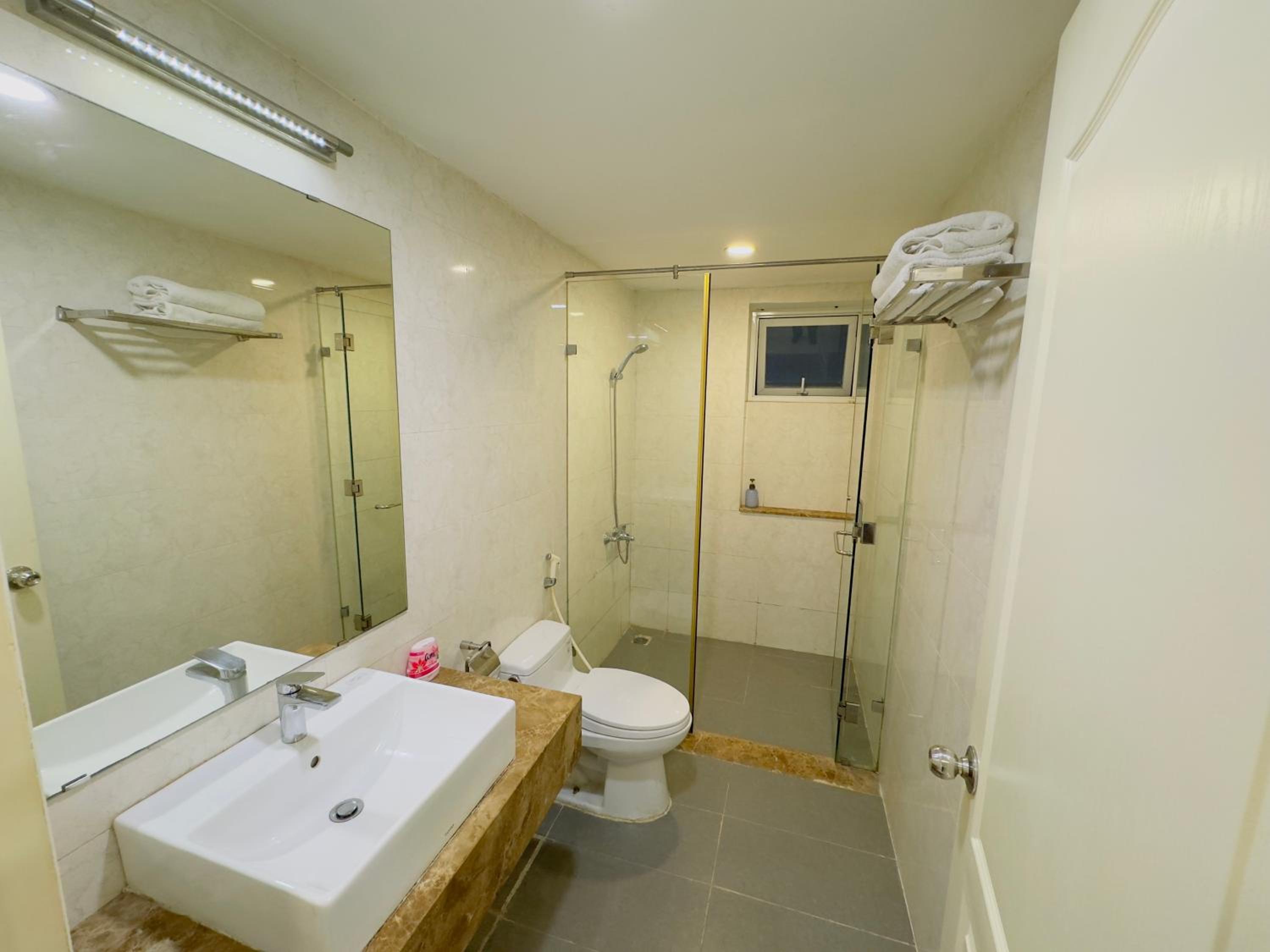 Pearl Service Apartment