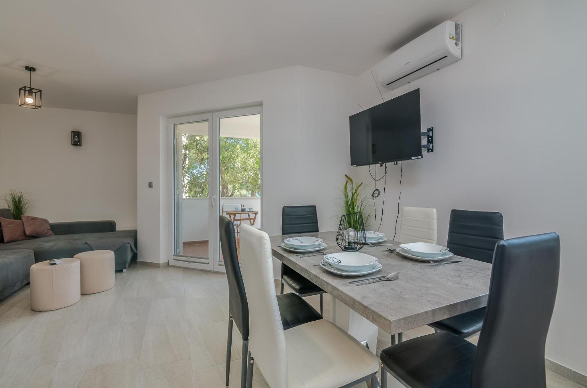 Apartment Lana