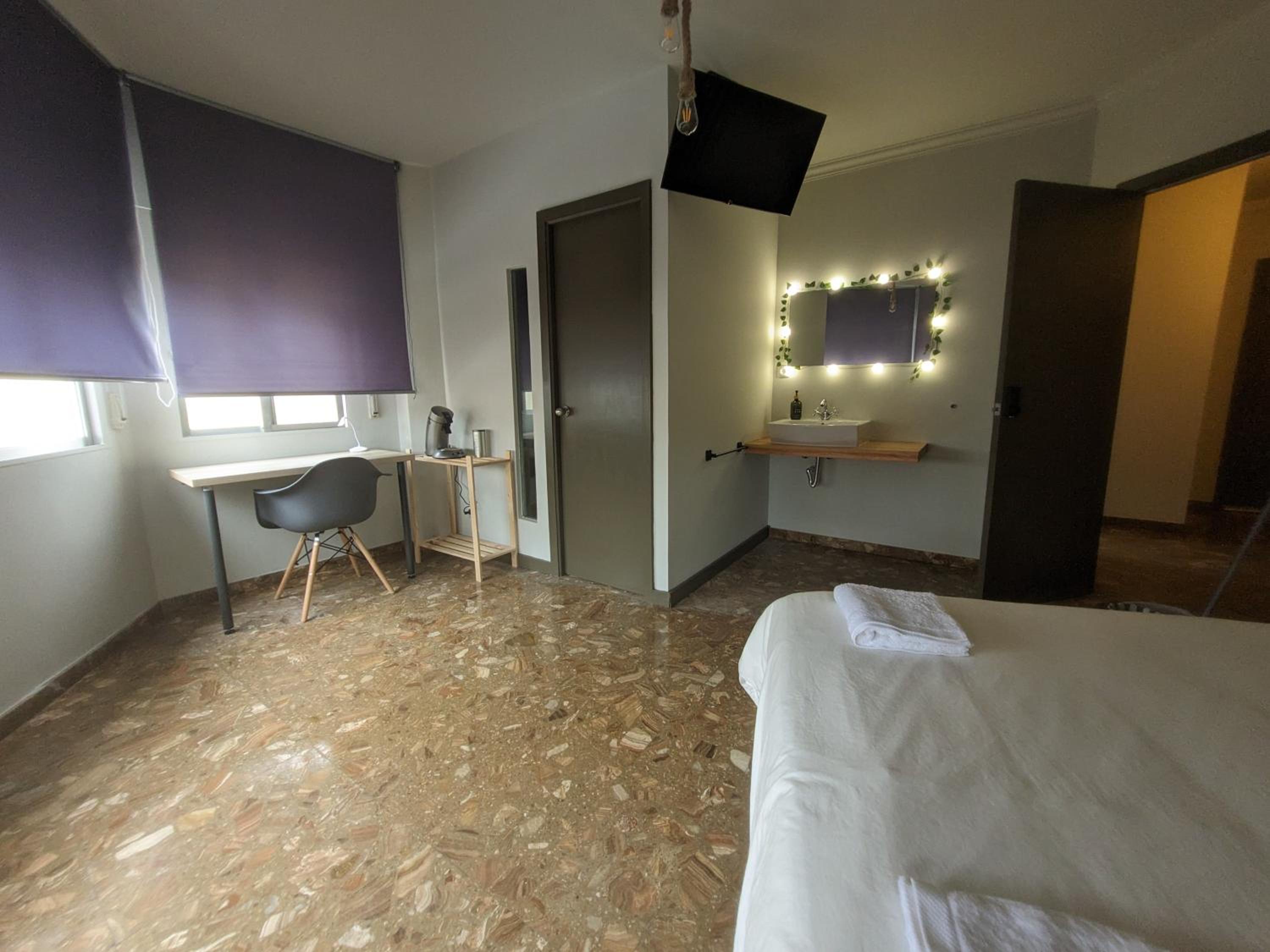 hotel room