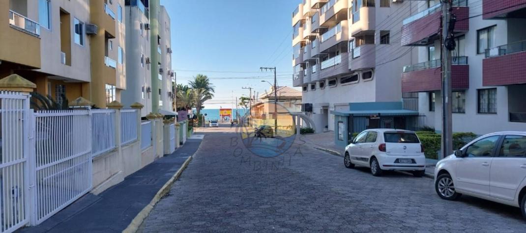 APARTAMENTO NO CENTRO DA PRAIA - 03 Dormitórios