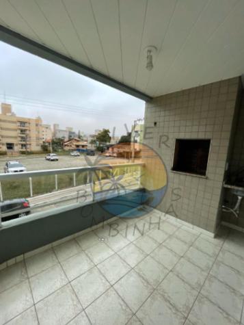 APARTAMENTO NO CENTRO DA PRAIA - 03 Dormitórios