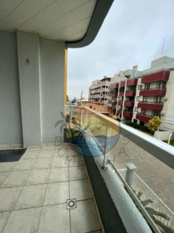 APARTAMENTO NO CENTRO DA PRAIA - 03 Dormitórios