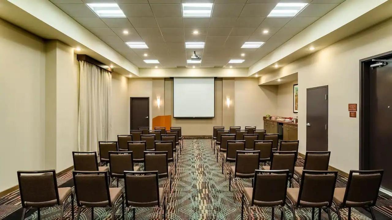 meeting & event spaces