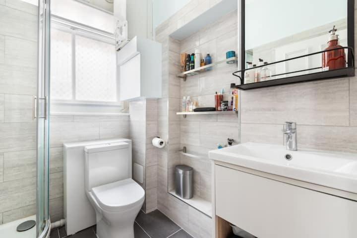 1-bed flat in Westminster