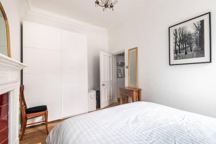 1-bed flat in Westminster