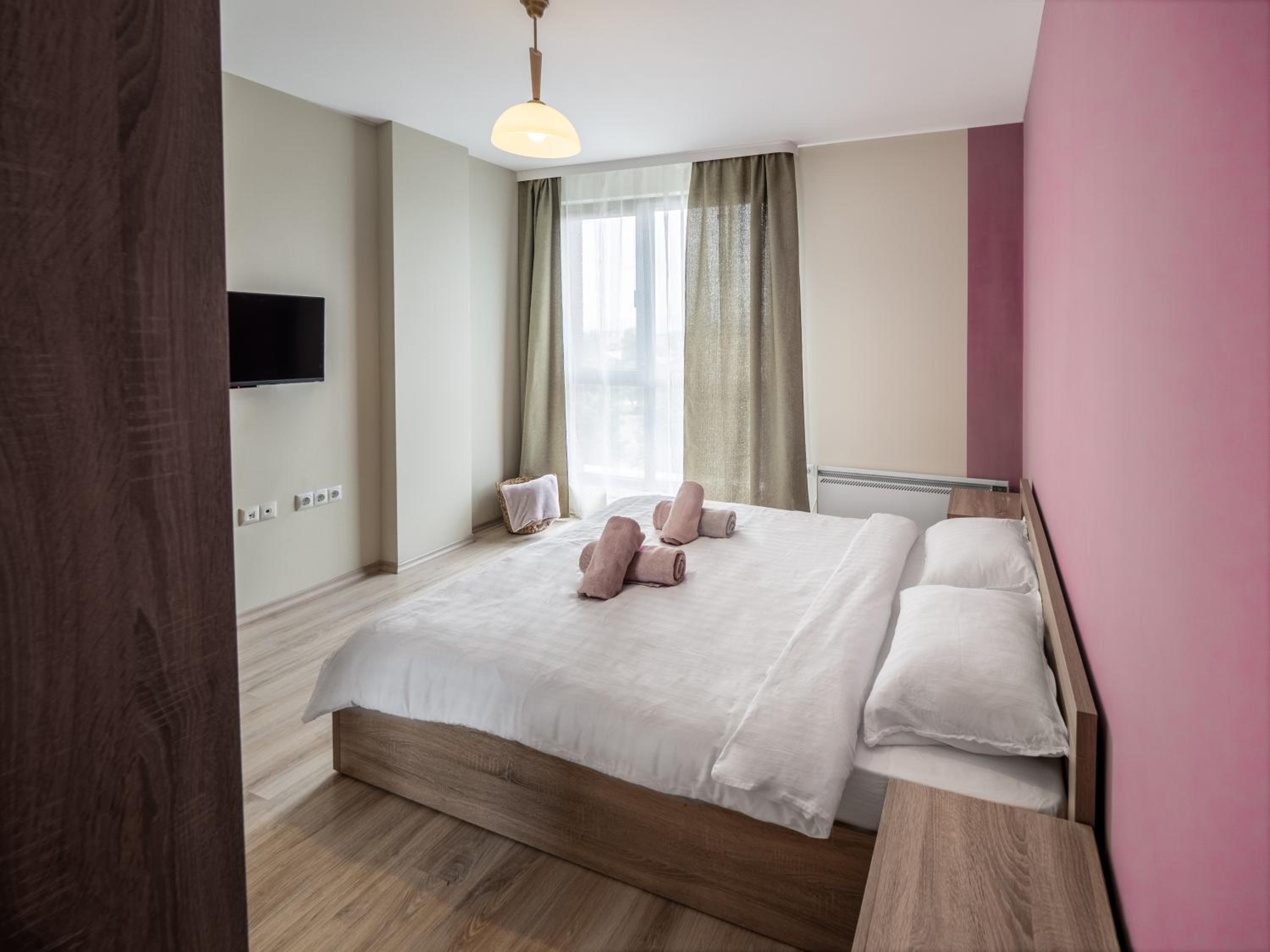 The Boulevard Luxury Apartment 2