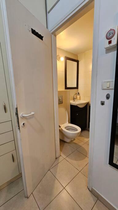 one room In the center view 3