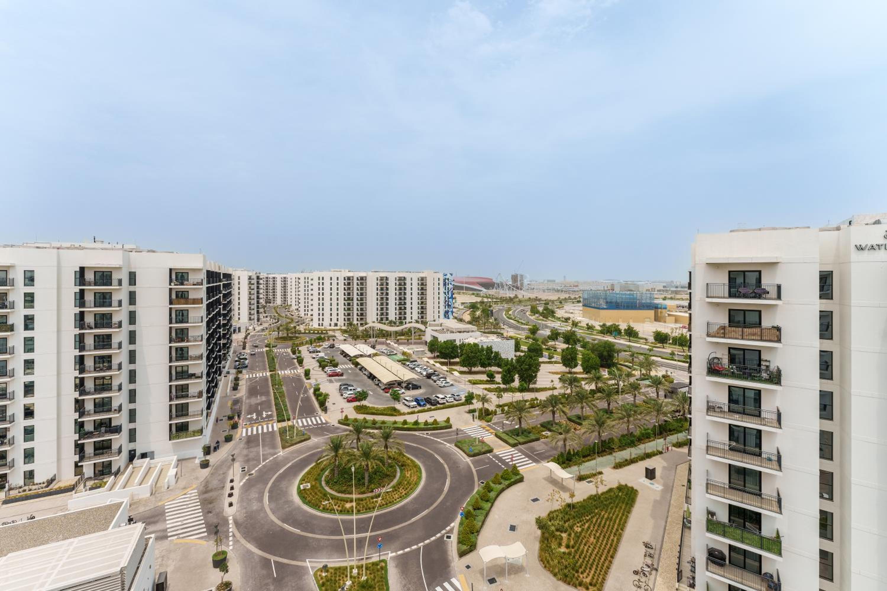 Maison Privee - Charming Retreat with Panoramic Views on Yas Island