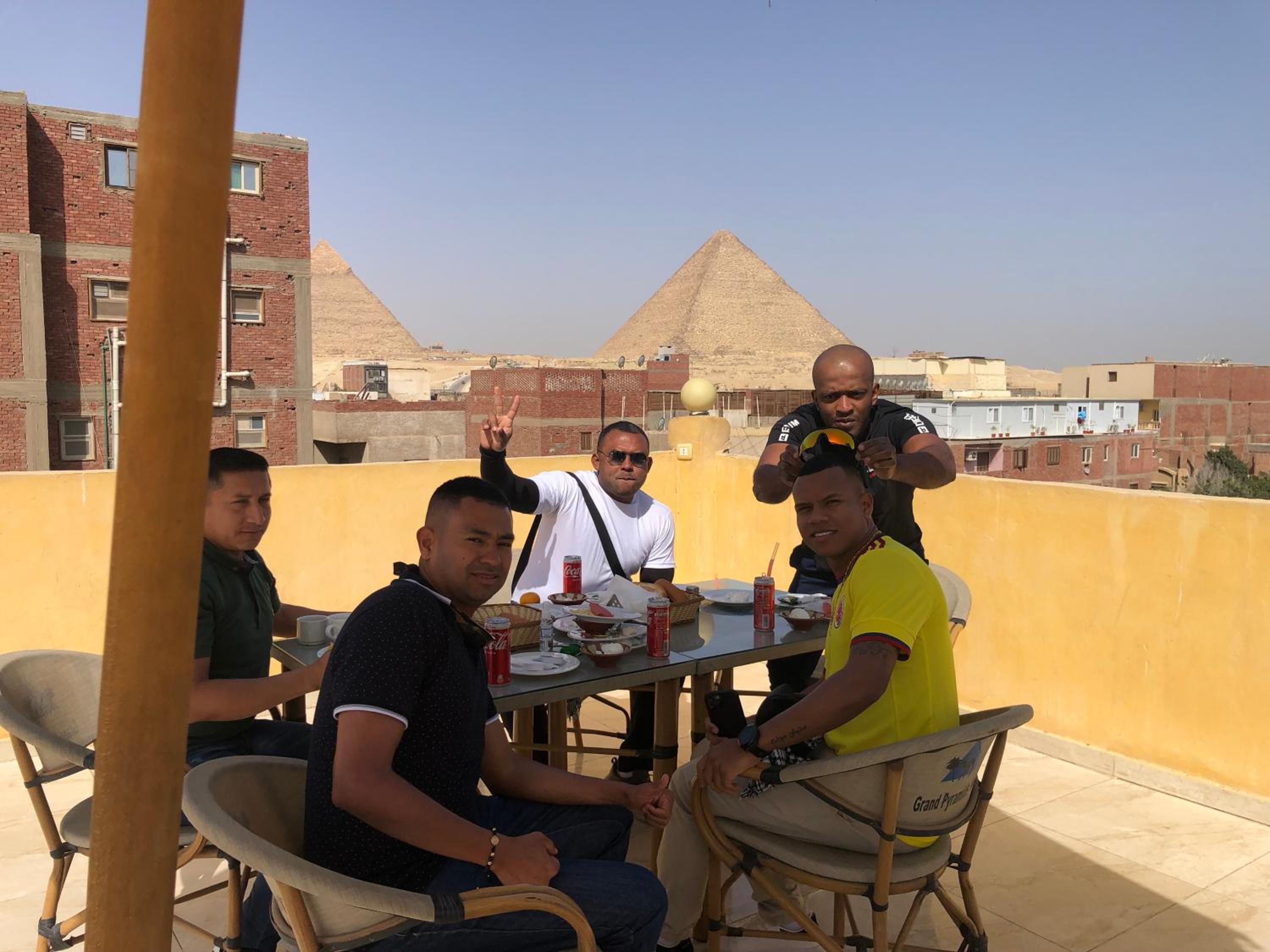 Hotel Mimo pyramids view - Image 1