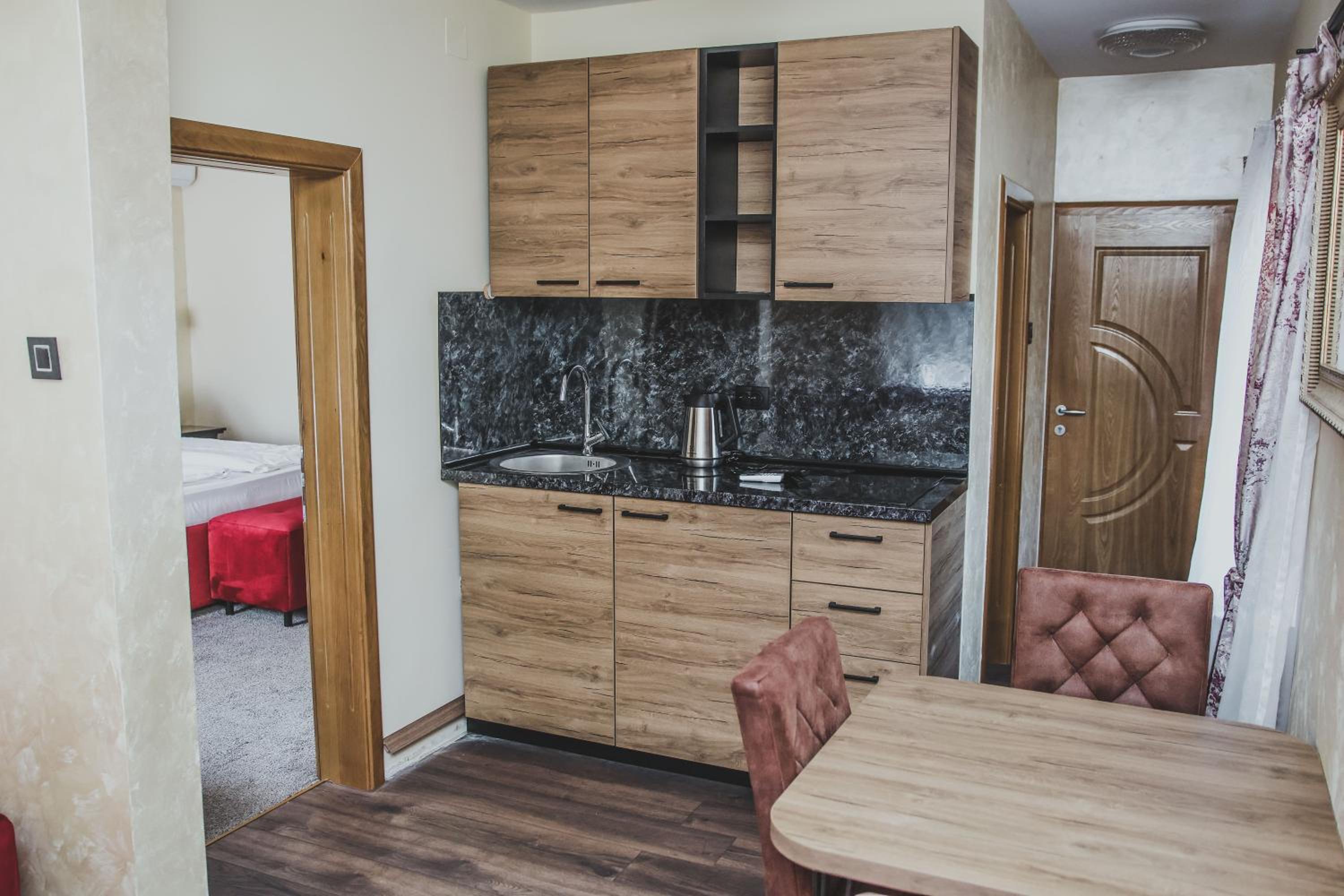 PLEASURE APARTMENTS