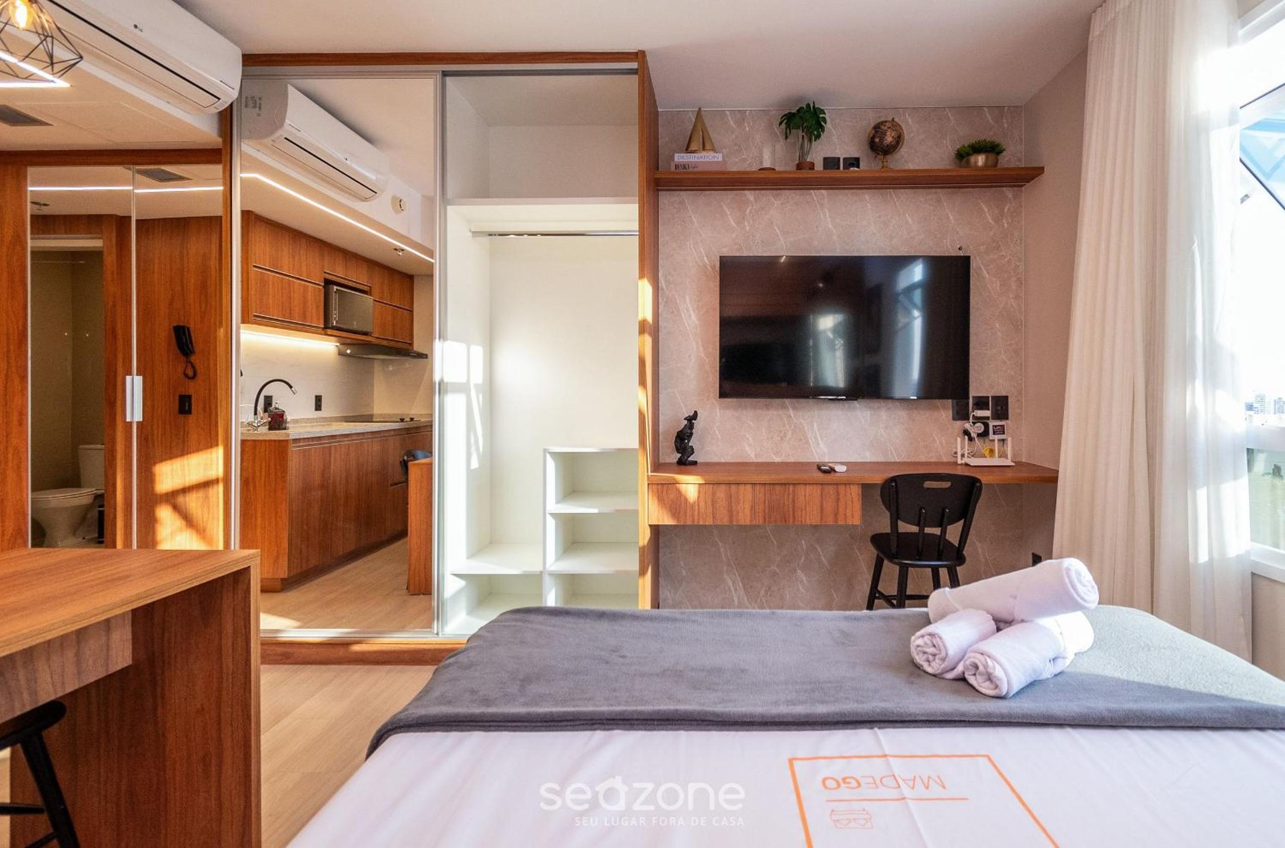 Accommodating Studios at Setor Marista BLS