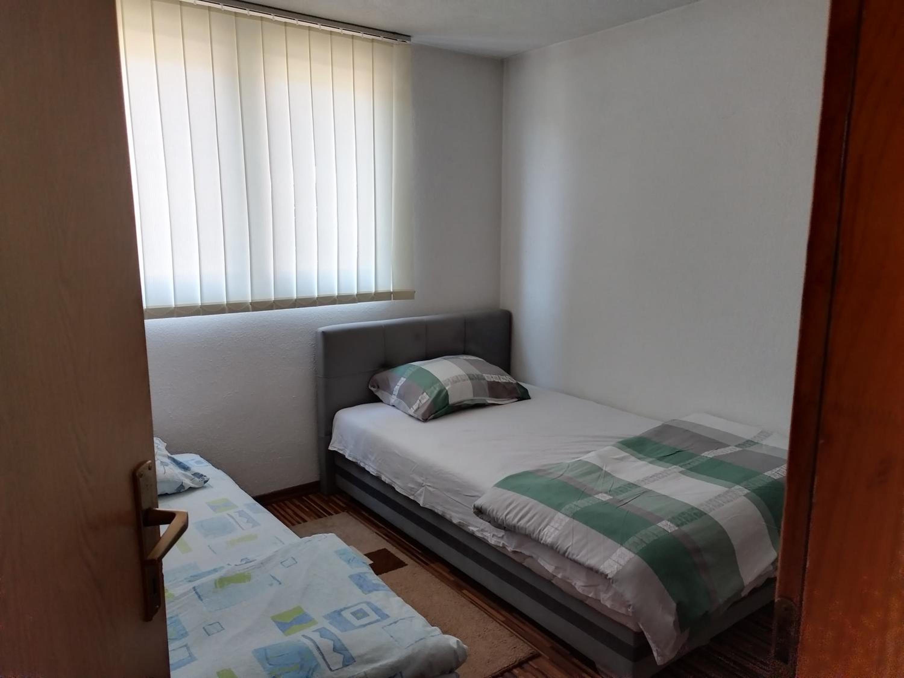 Apartman Leki
