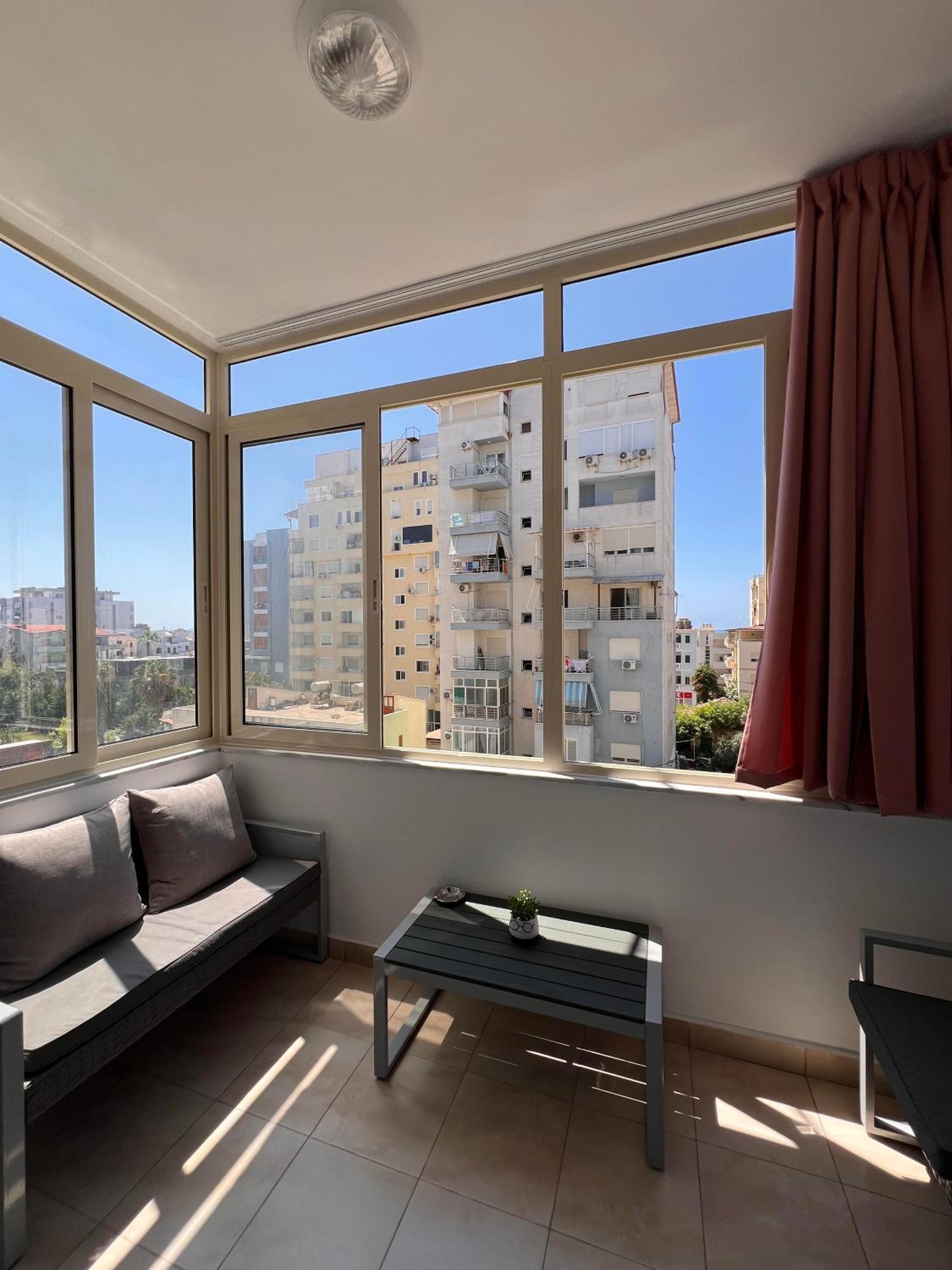 Lored Apartment Durres