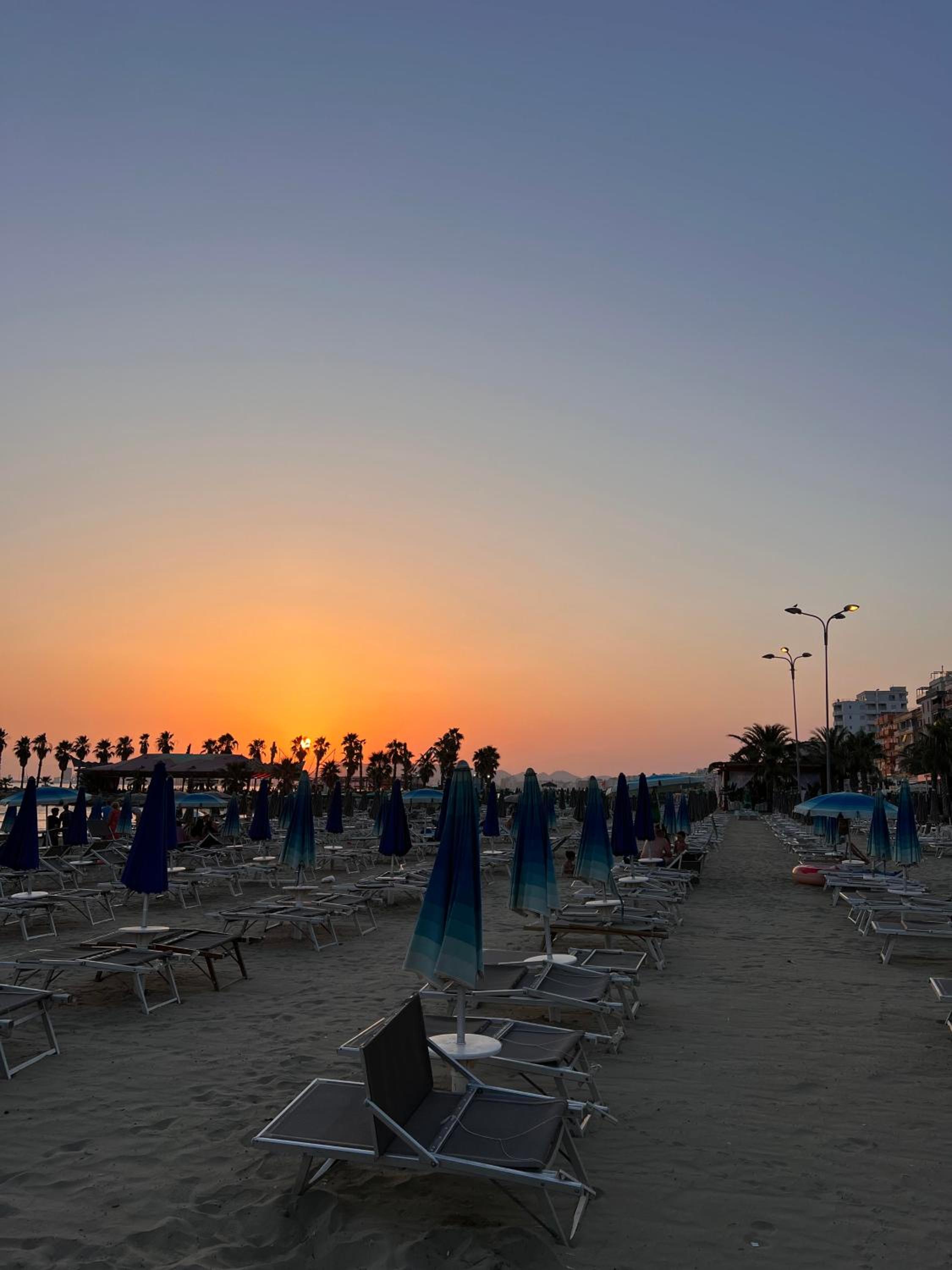 Lored Apartment Durres