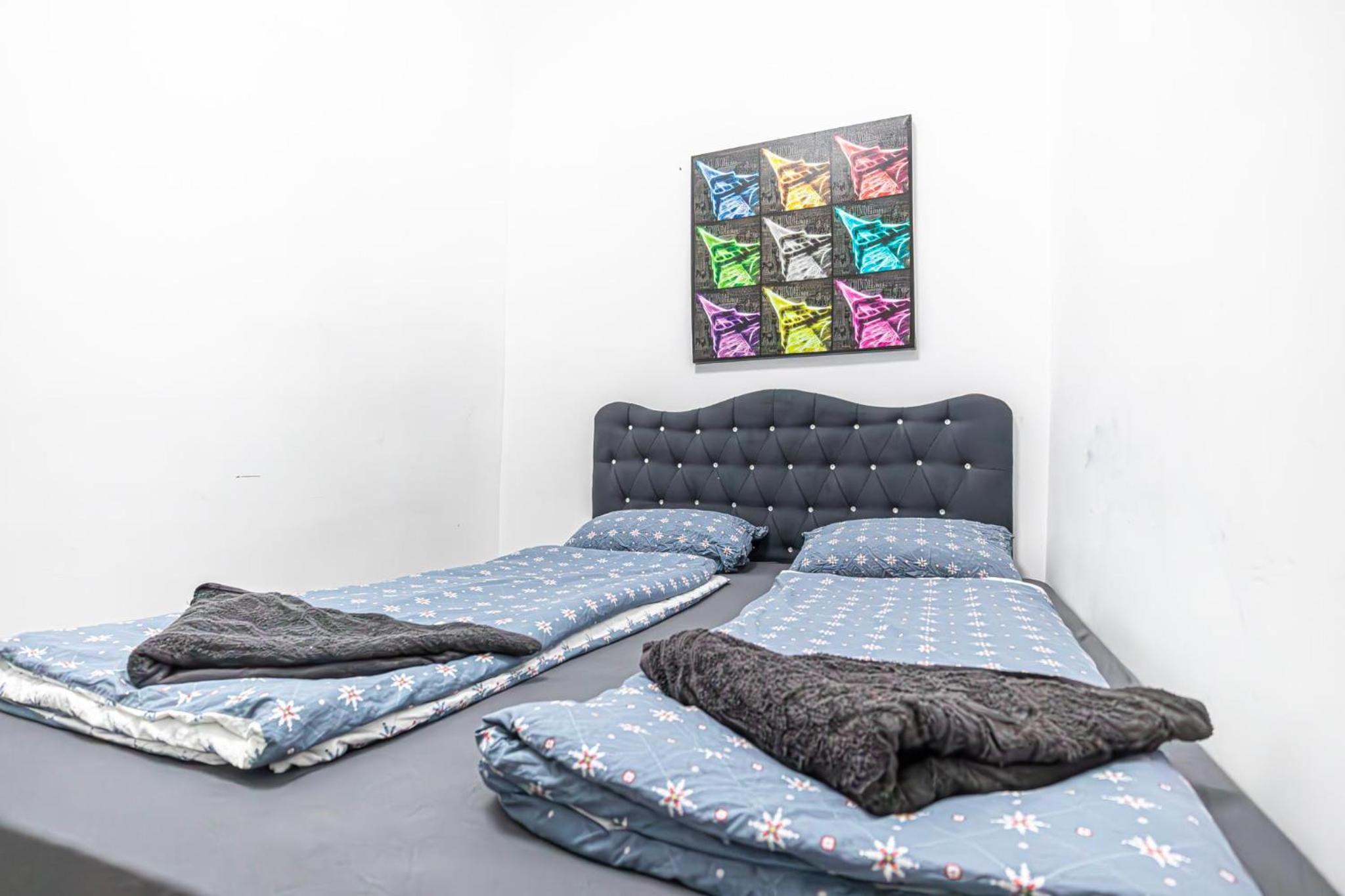 6 min to Amusement Park - Economy Rooms in Shared Apartment
