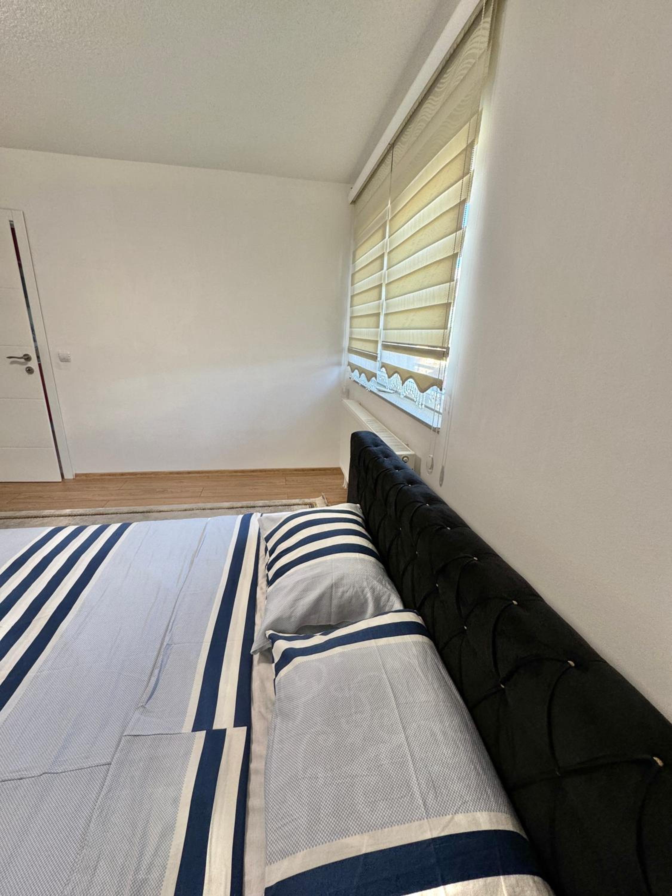 Room Ejna 3