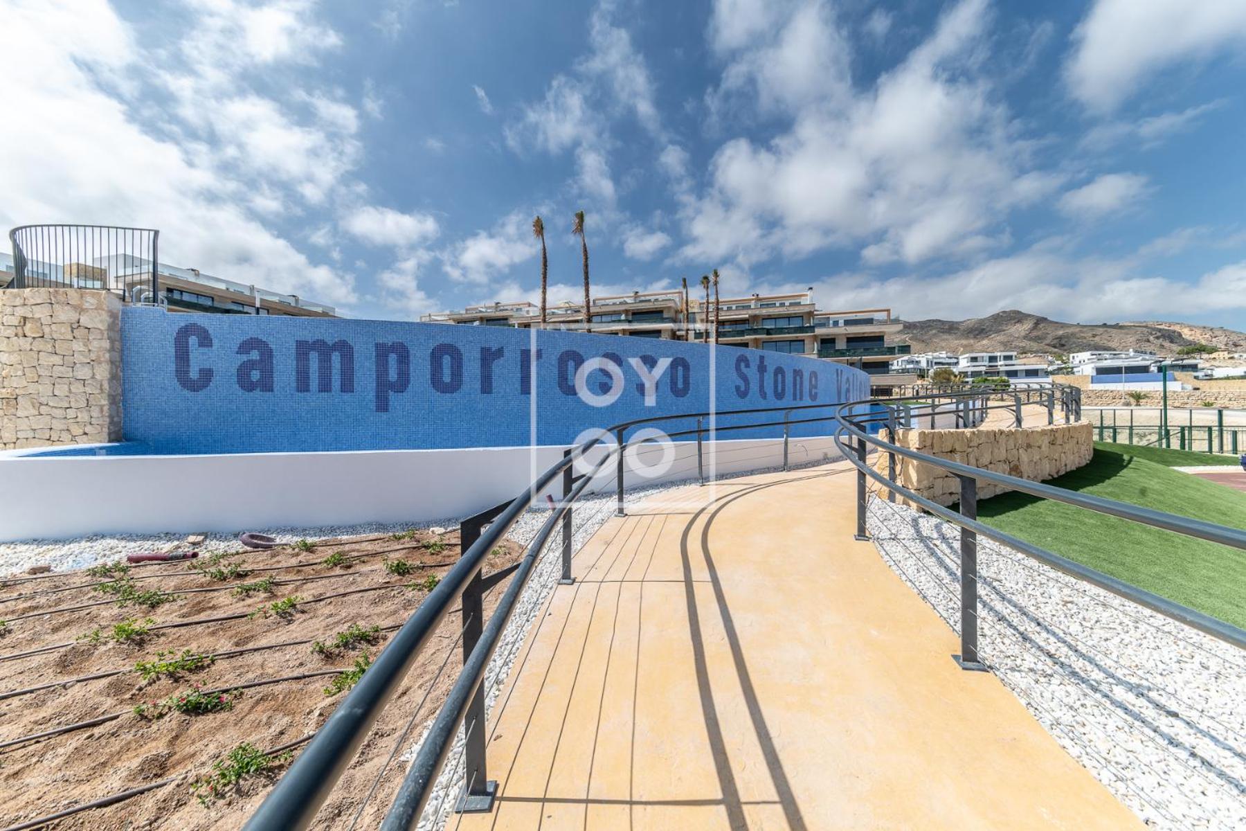 FineFleur Finestrat, sea views, pool, padel, gym - by OYOOSTAYS