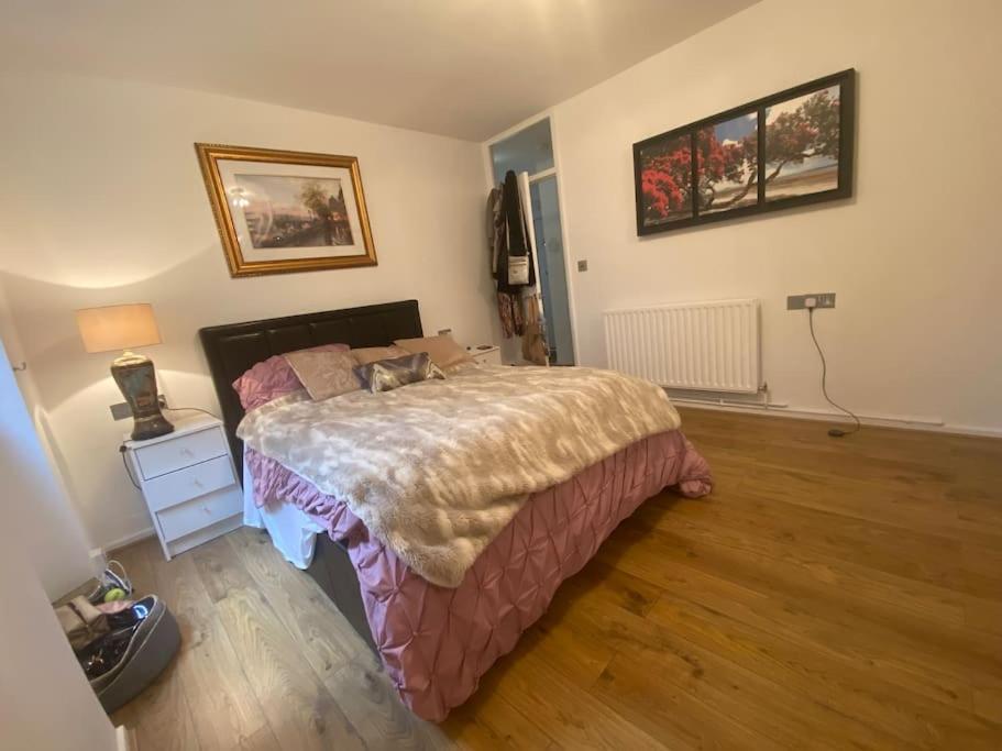 London City Retreat Escape in Oval - Elephant & Castle
