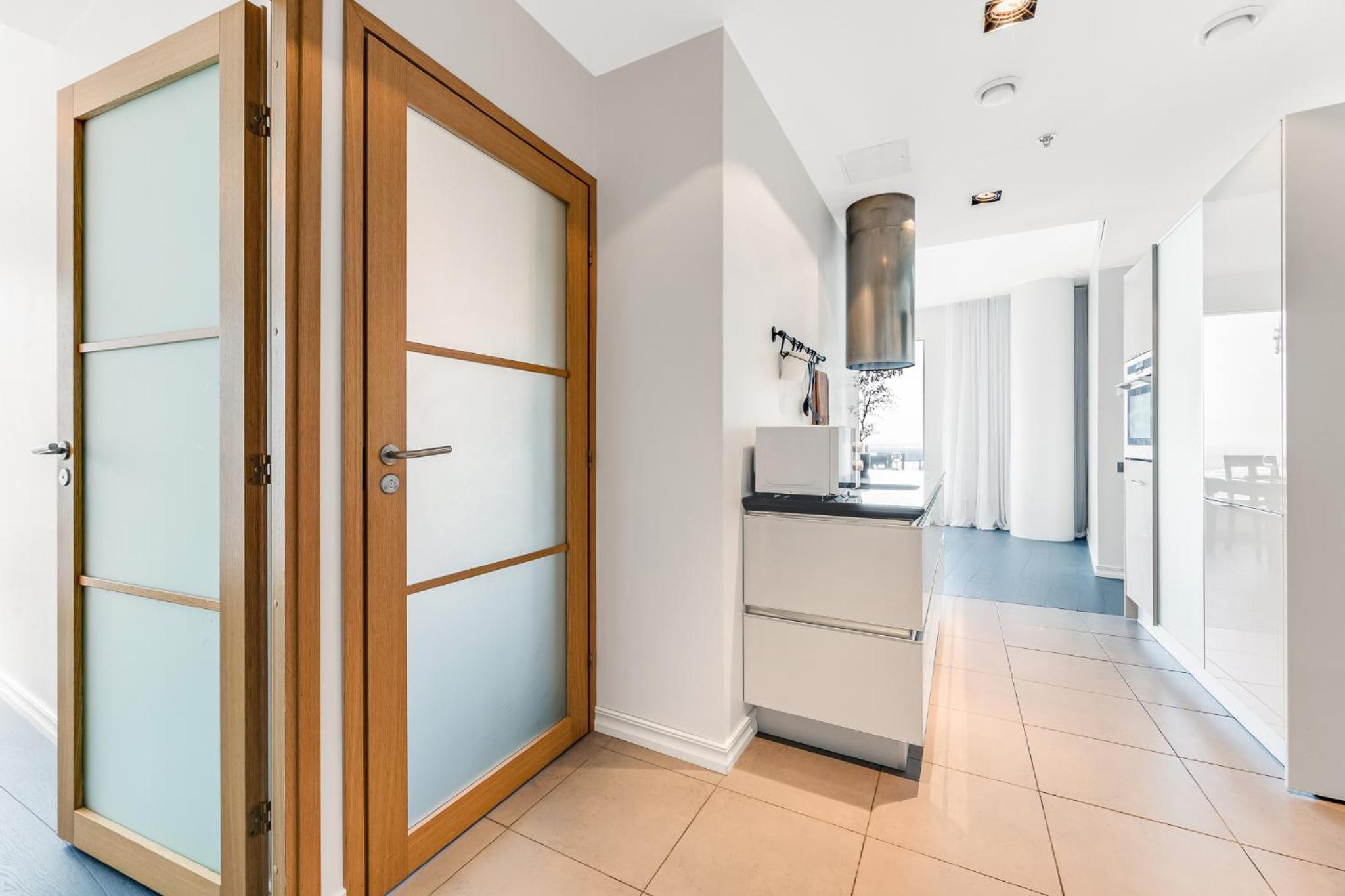 High-Rise Luxury Apartment With Amazing Panoram View in CityCentre