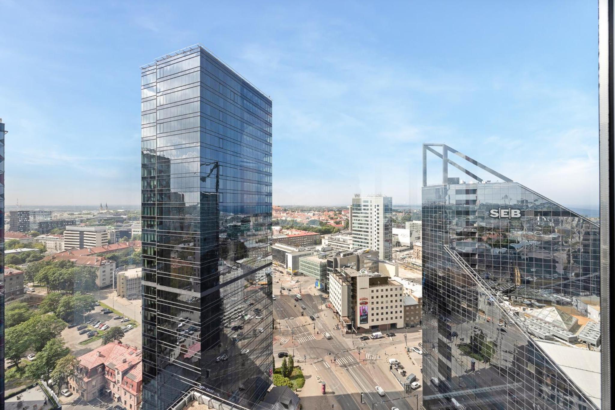 High-Rise Luxury Apartment With Amazing Panoram View in CityCentre