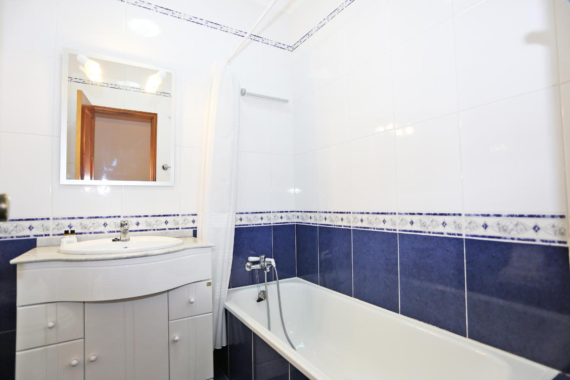 Casas do SOL GuestHouse Lagos view 5