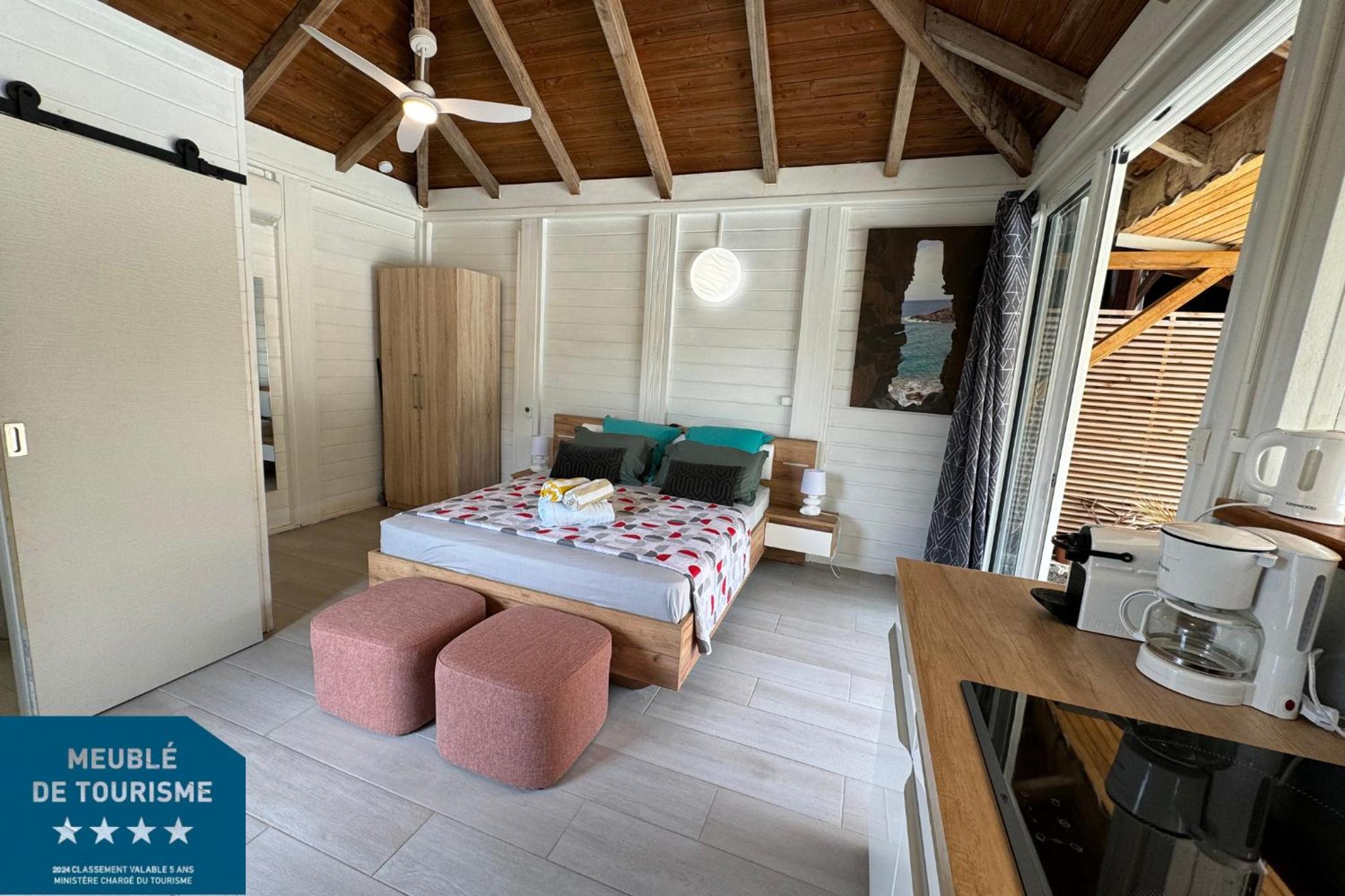 Suite Lagoon climatisée avec piscine, spa privatif