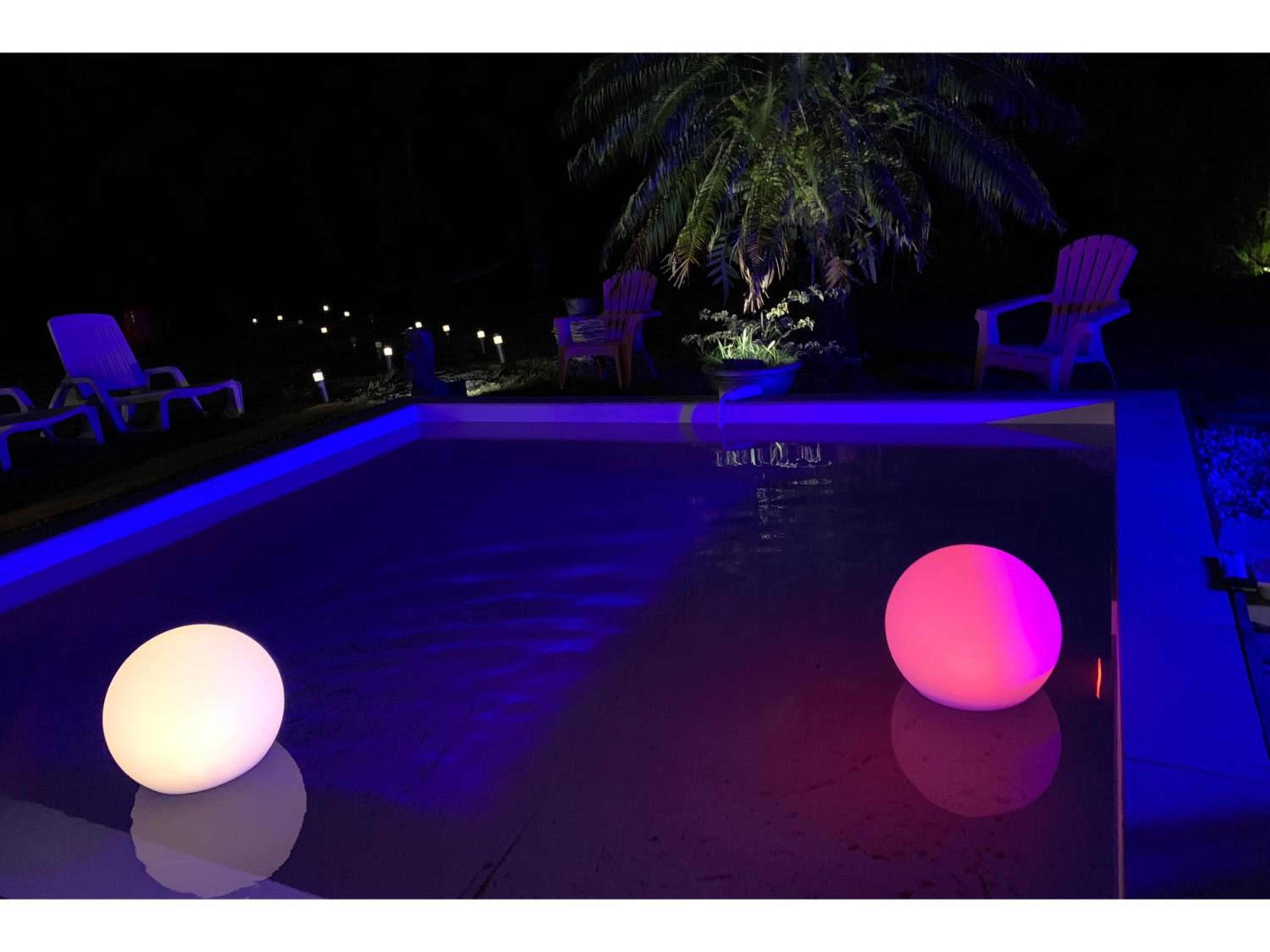 Suite Lagoon climatisée avec piscine, spa privatif