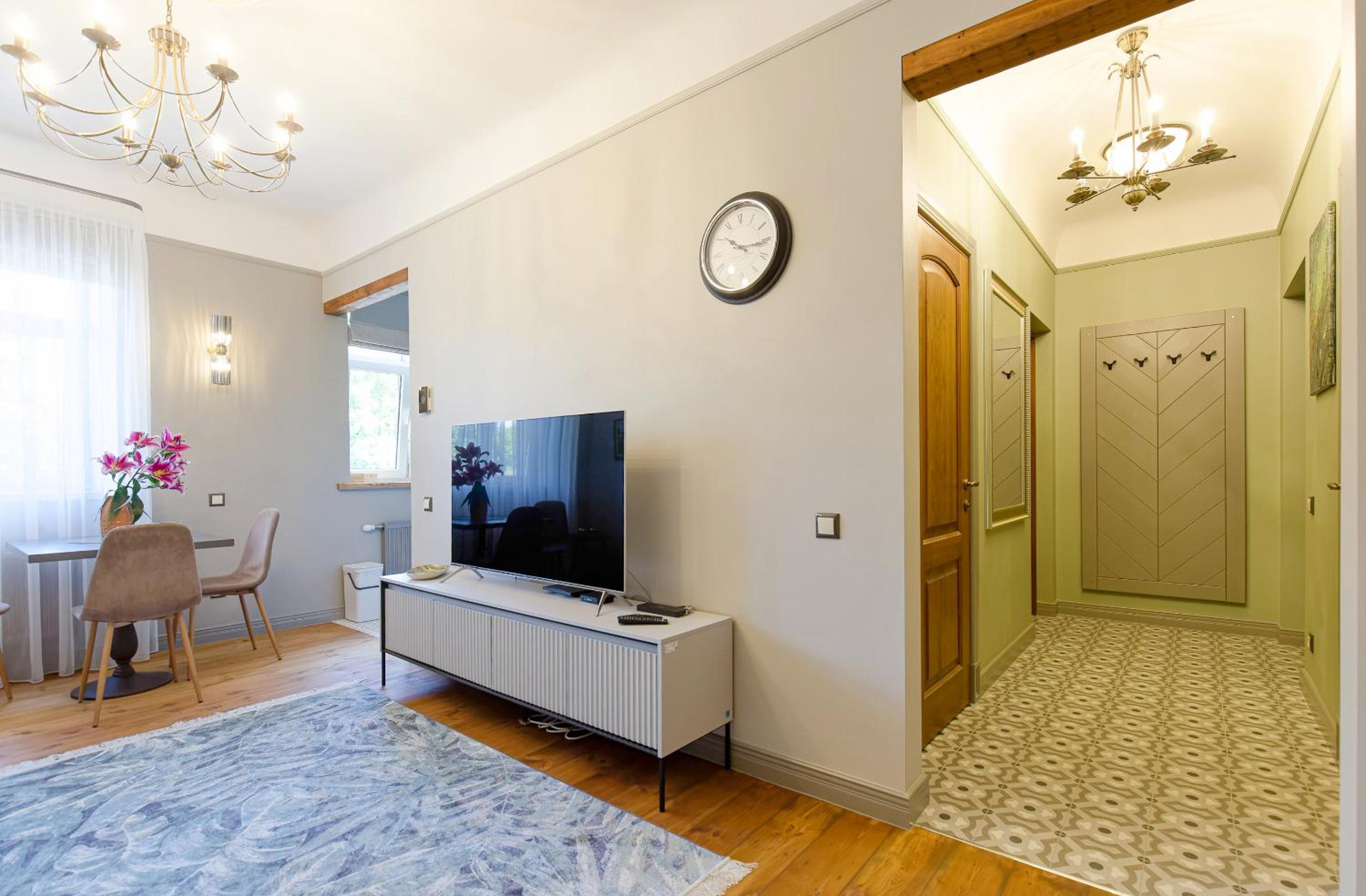 Quiet garden deluxe apartment
