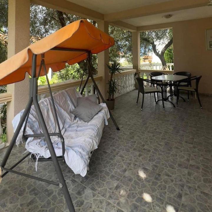 Apartments Arina