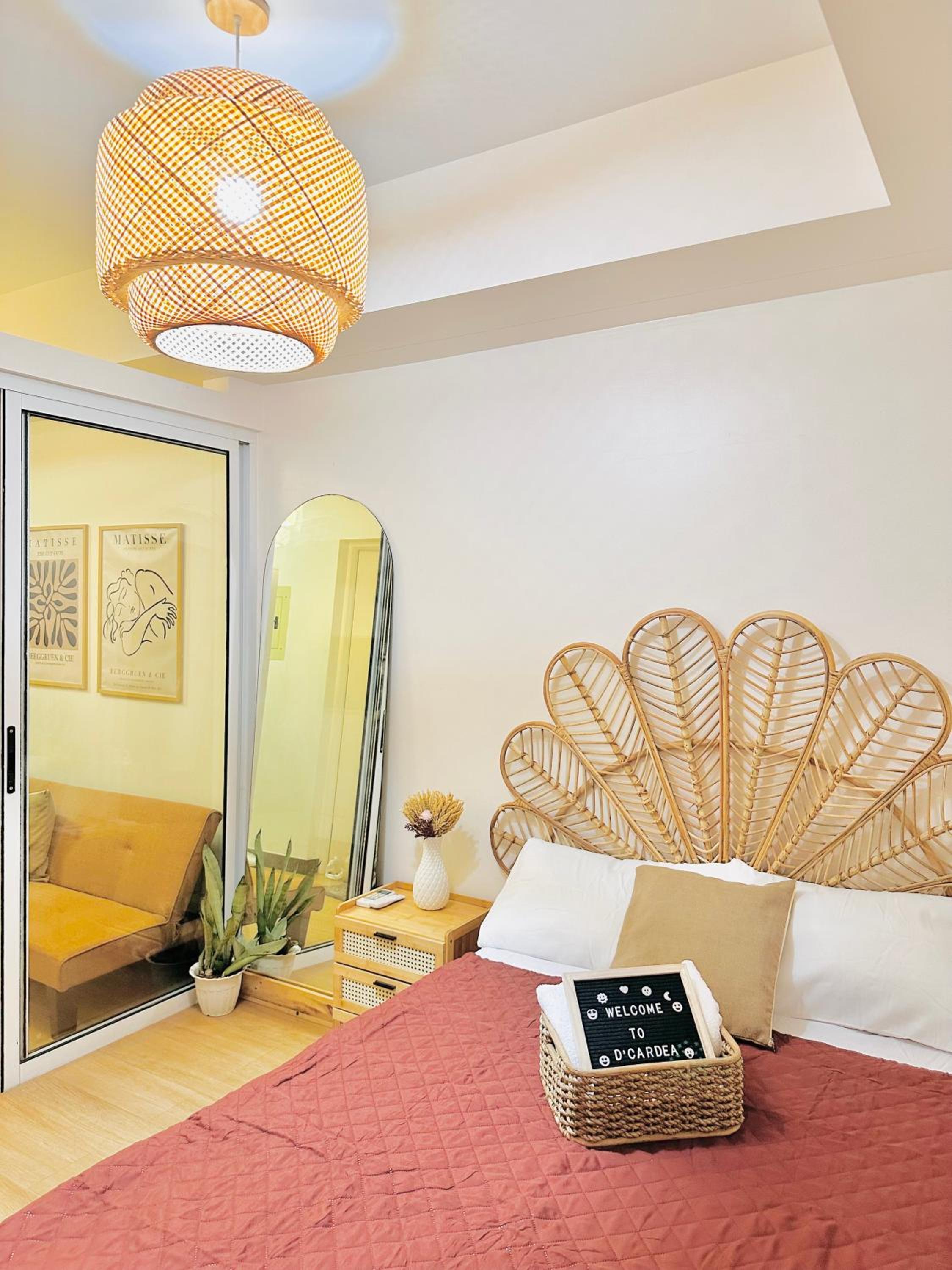 Dcardea Staycation