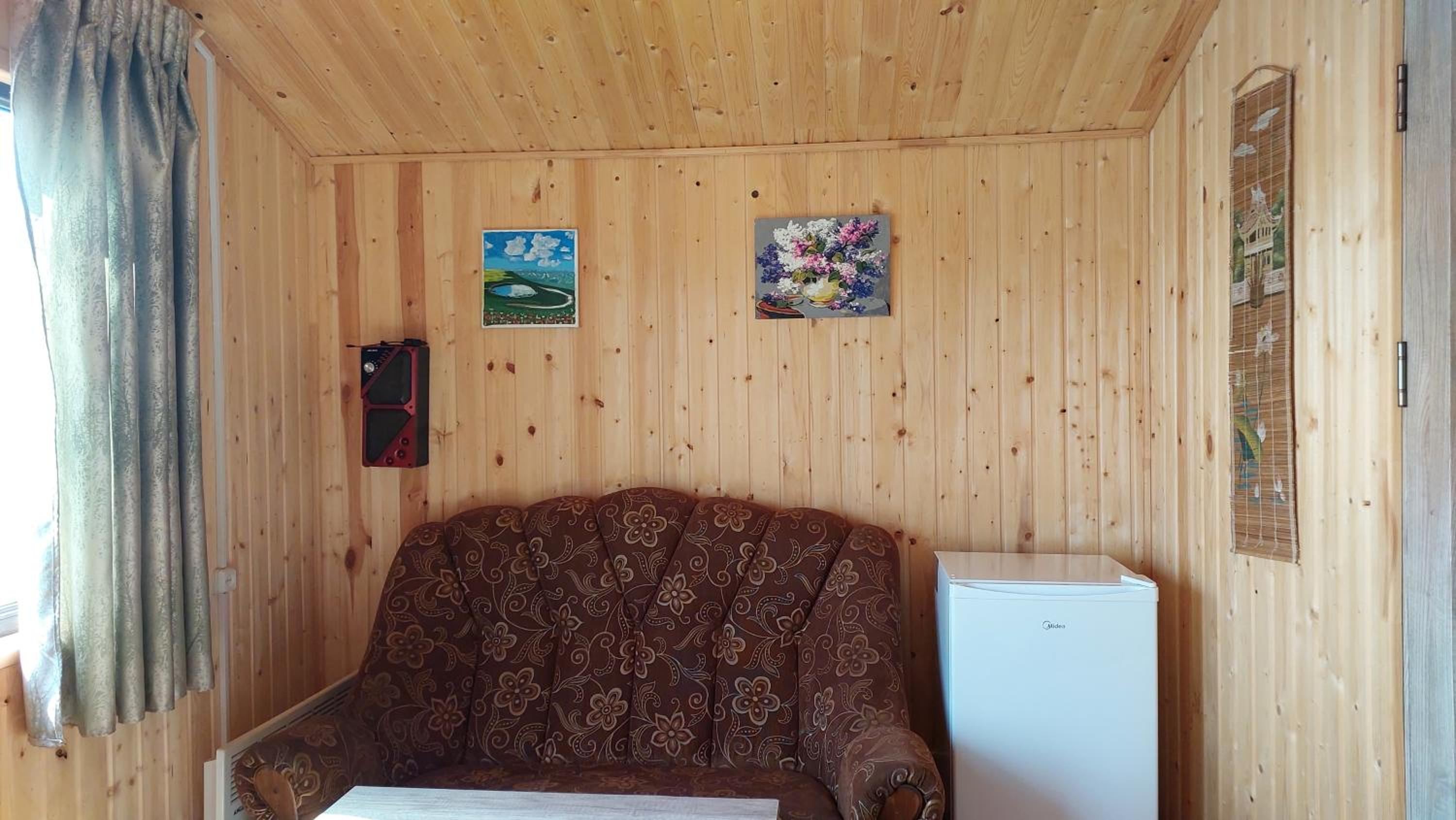 Sevan - Tsovazard Wooden House