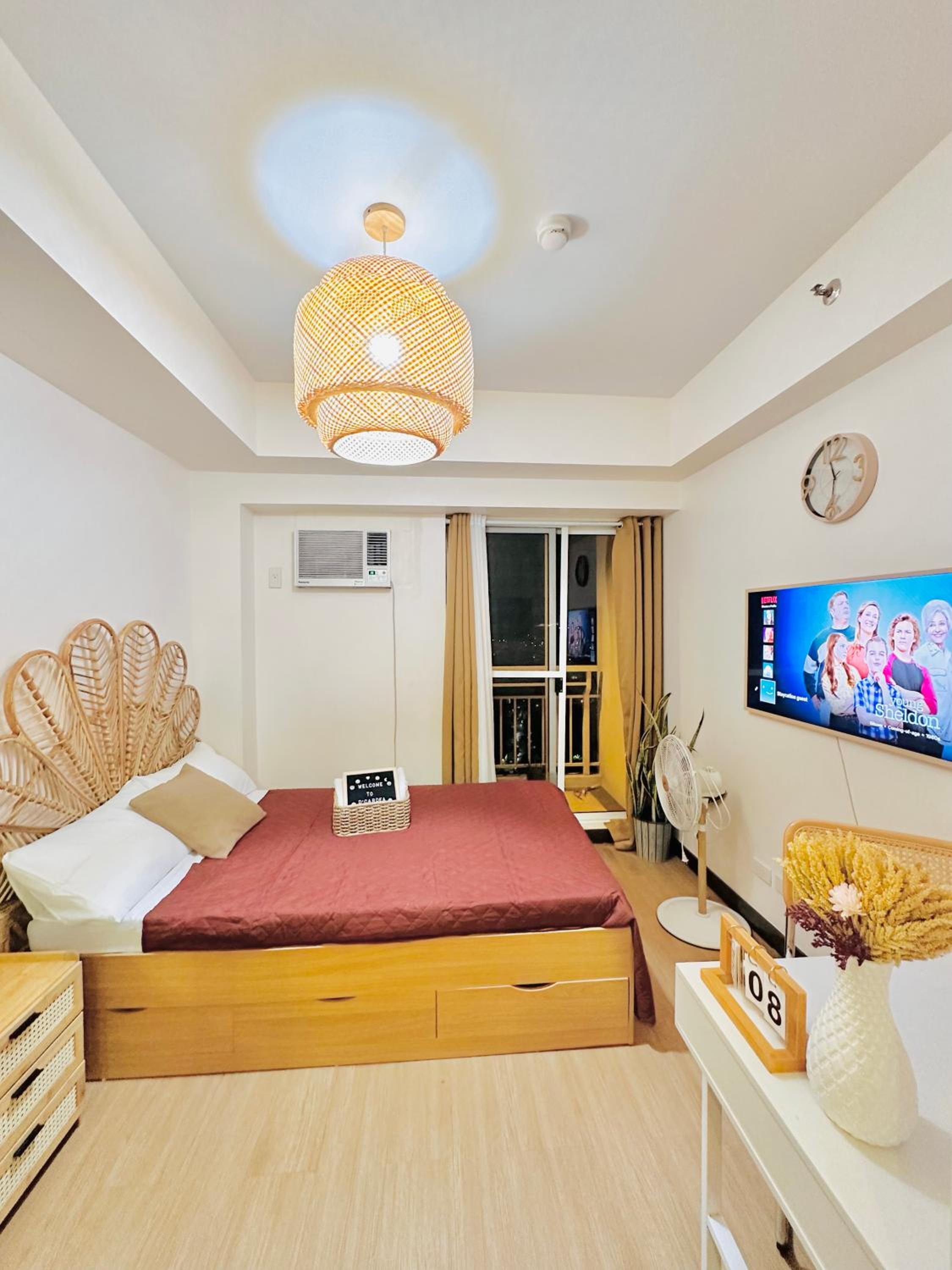 Dcardea Staycation